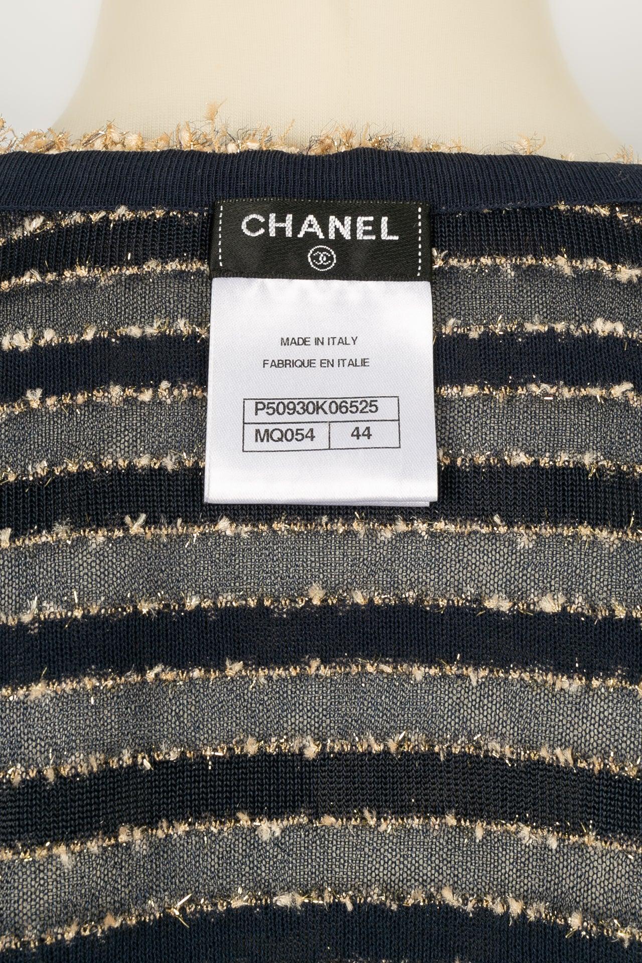 Chanel Lightweight Vest in Blue with Gold Embellishment 5