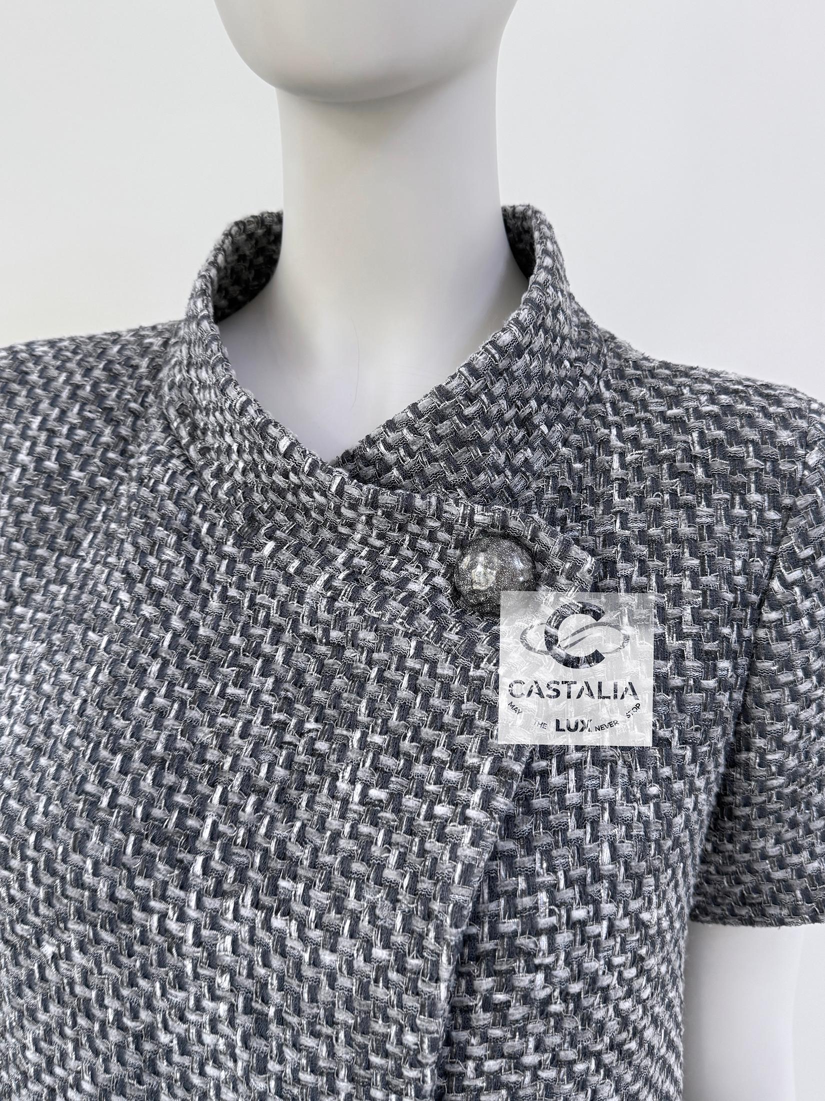 Women's or Men's Chanel Lily Allen Style Grey Lesage Tweed Jacket 36 FR For Sale