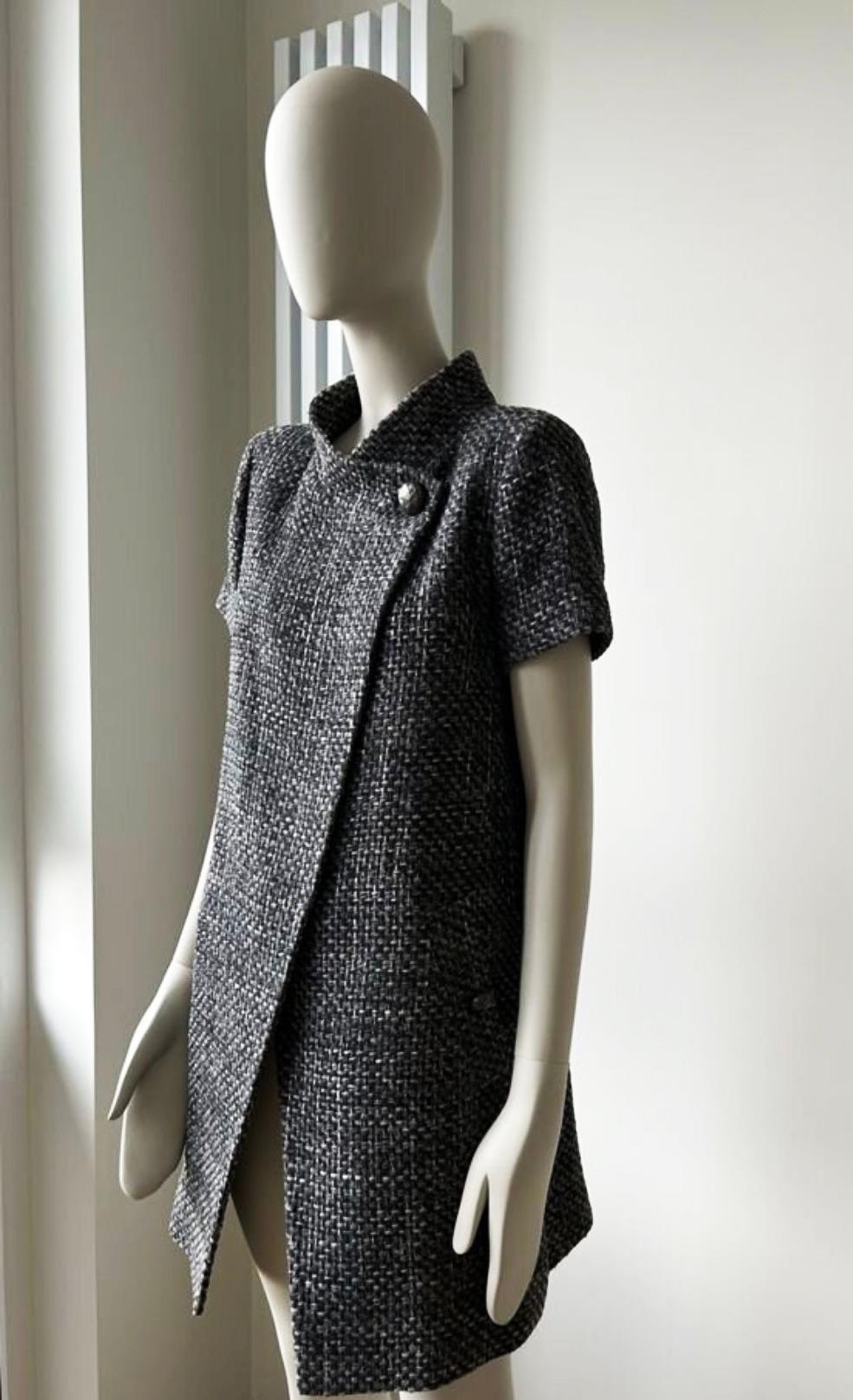 Chanel Lily Allen Style Grey Tweed Jacket For Sale 1