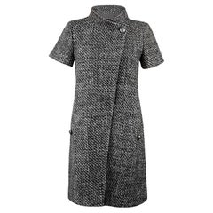 Giacca Chanel in tweed grigio stile Lily Allen