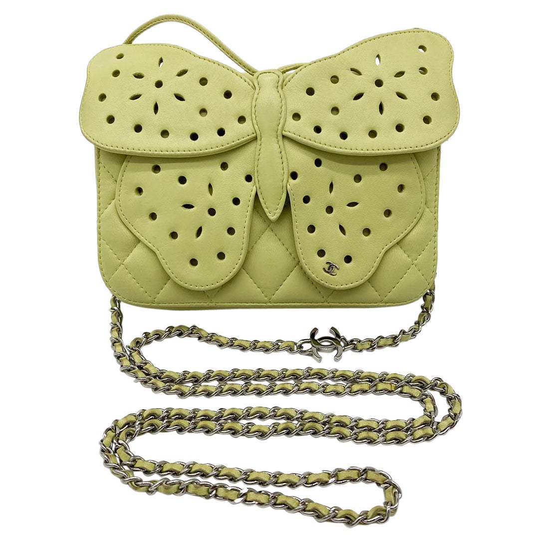 Chanel - Sac à rabat classique papillon vert citron