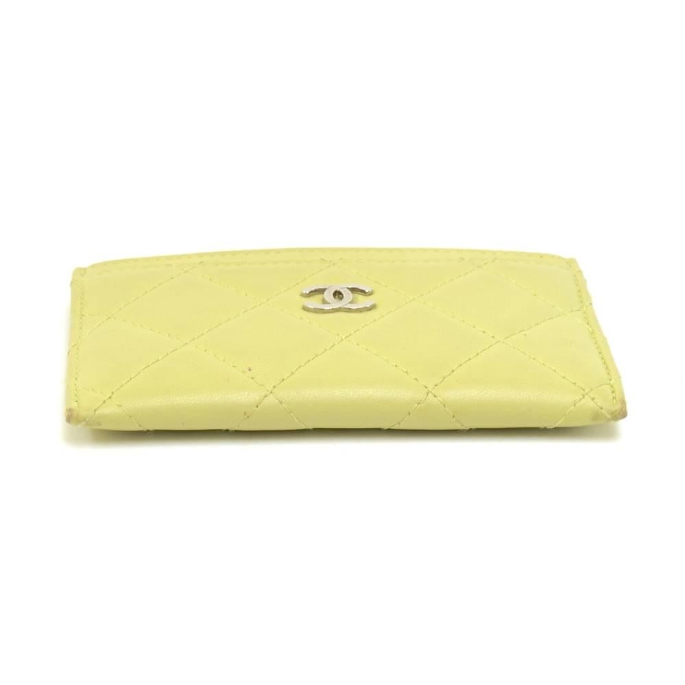 Chanel Lime Green Leather Card Case In Good Condition In Fukuoka, Kyushu