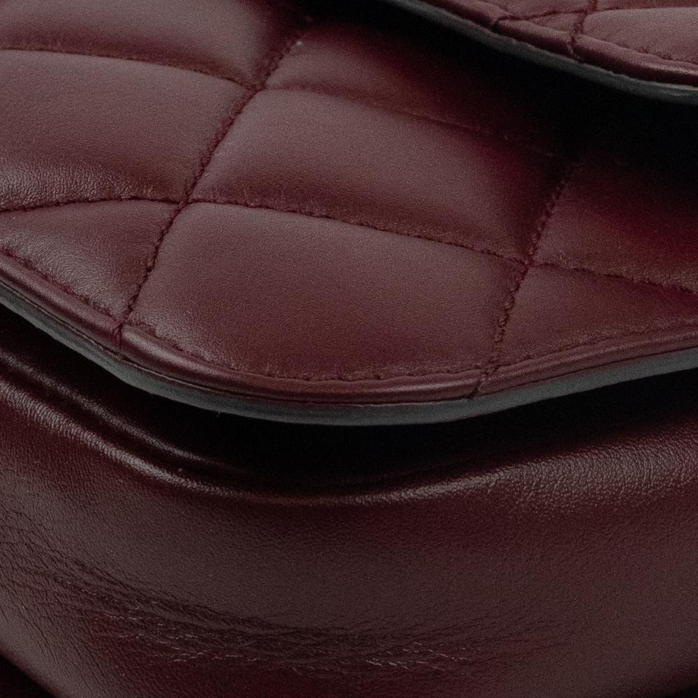 CHANEL, limitierte Auflage in burgunderrotem Leder 7