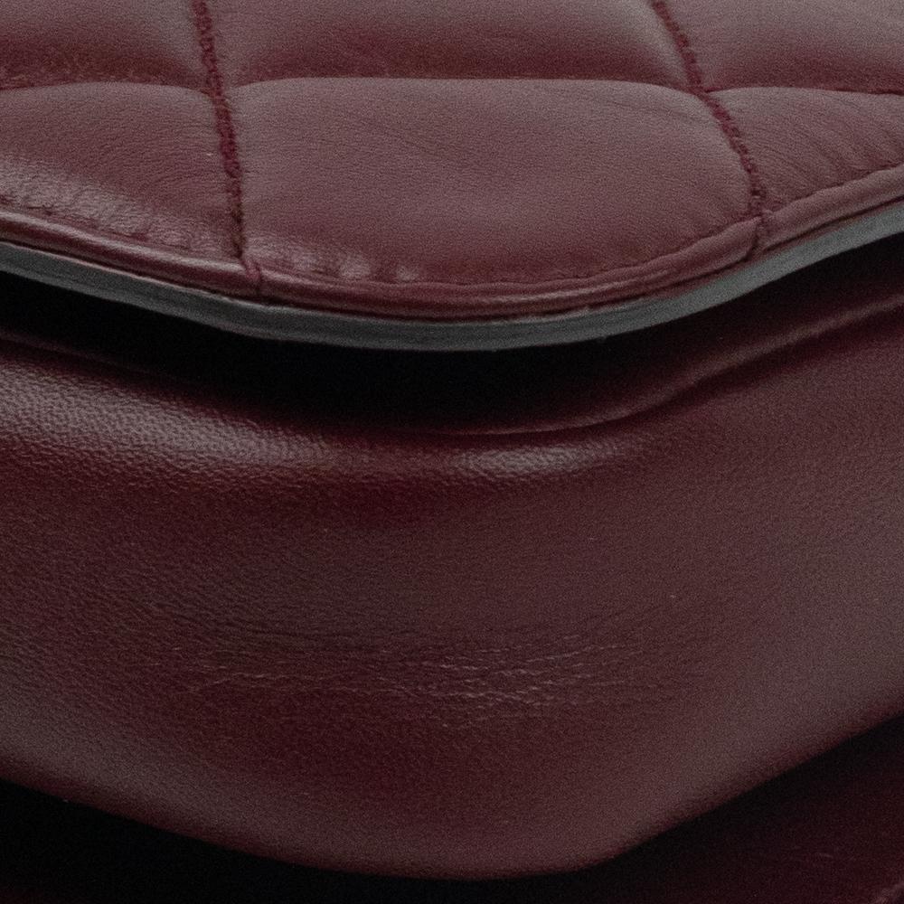 CHANEL, limitierte Auflage in burgunderrotem Leder 9