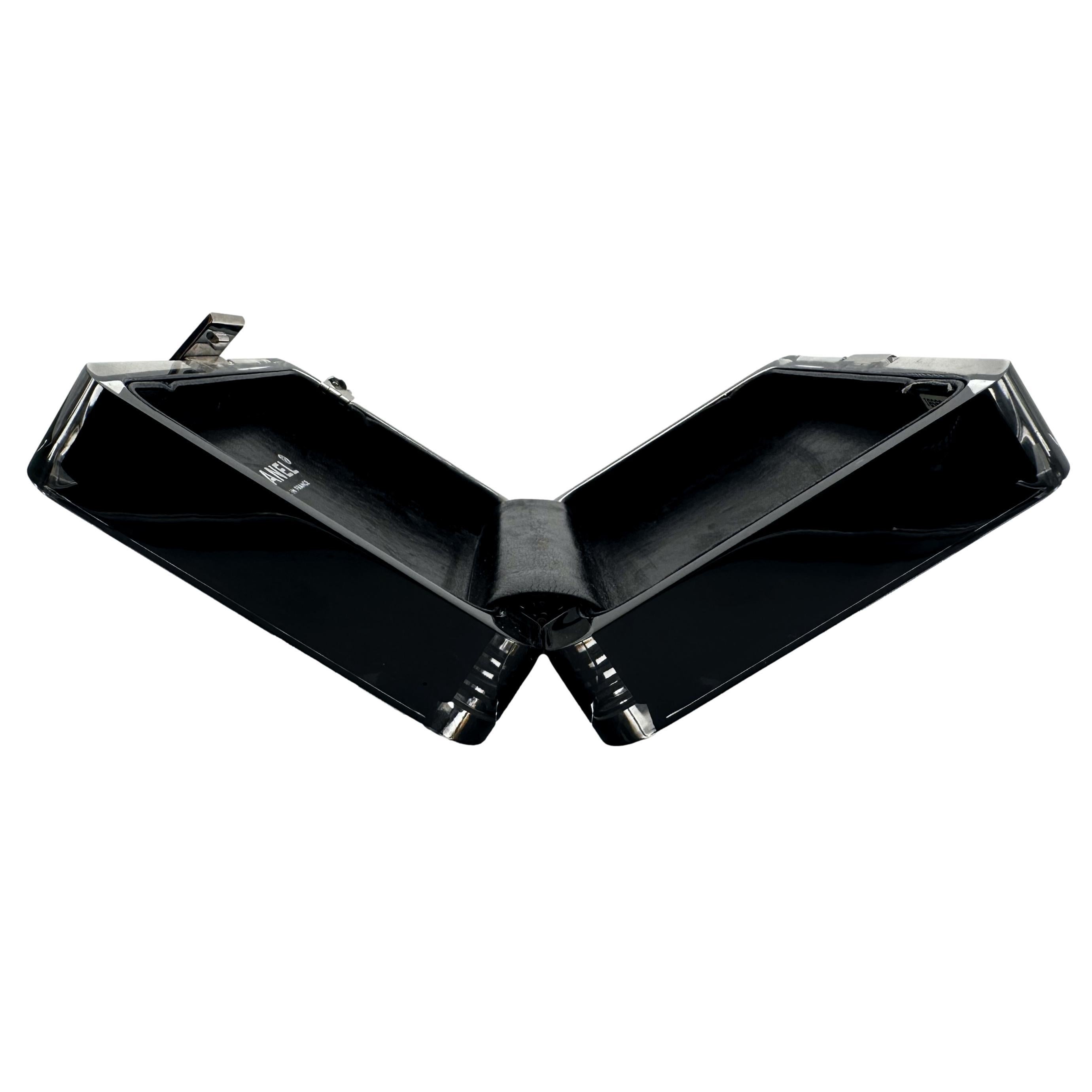 Chanel Limited Edition Minaudière Black Runway Lucite Wristlet Clutch Bag, 2005. For Sale 4