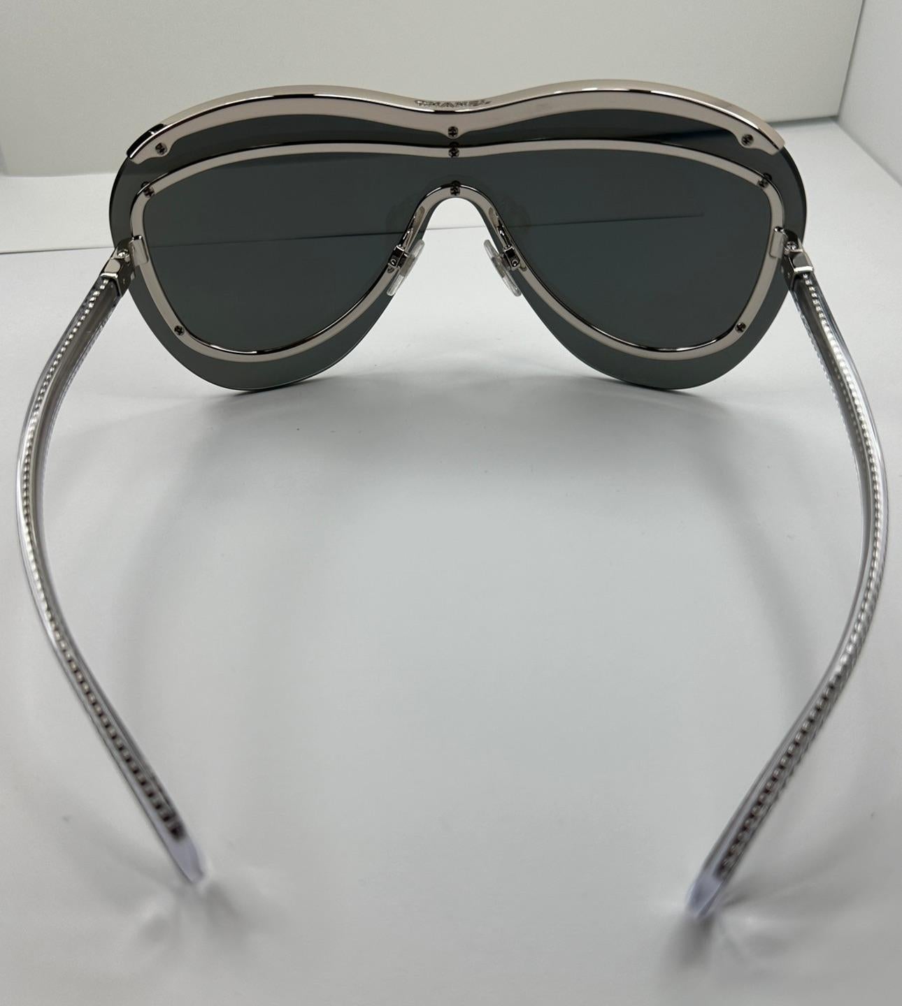 Chanel 'Limited Edition' Mirrored Silver-Chrome with 'Studs' Space-Age Sunglass For Sale 2