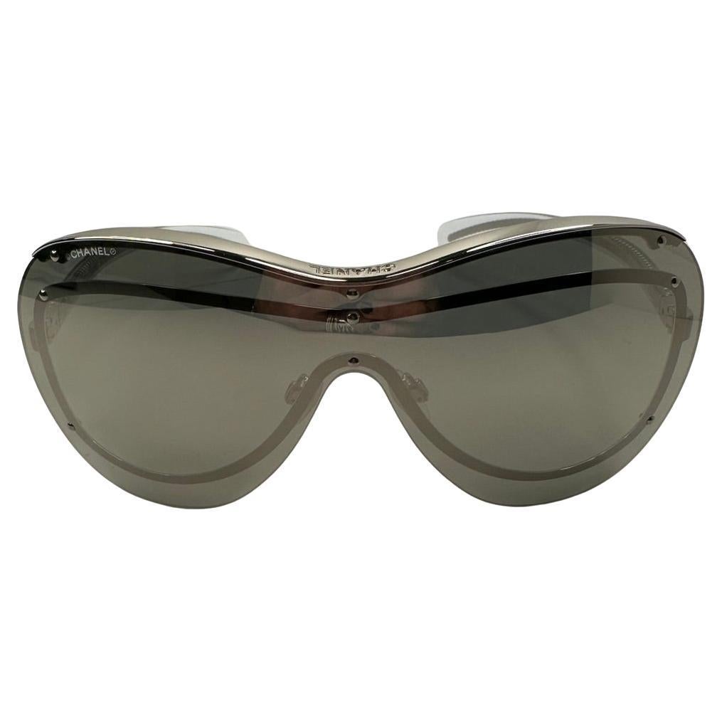 Chanel 'Limited Edition' Mirrored Silver-Chrome with 'Studs' Space-Age Sunglass For Sale