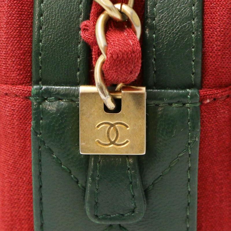 Chanel Limited Edition Mehrfarbige Kameratasche im Angebot 1