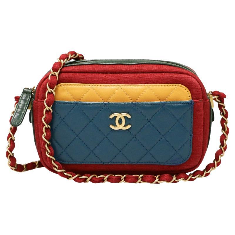 Chanel Limited Edition Mehrfarbige Kameratasche im Angebot