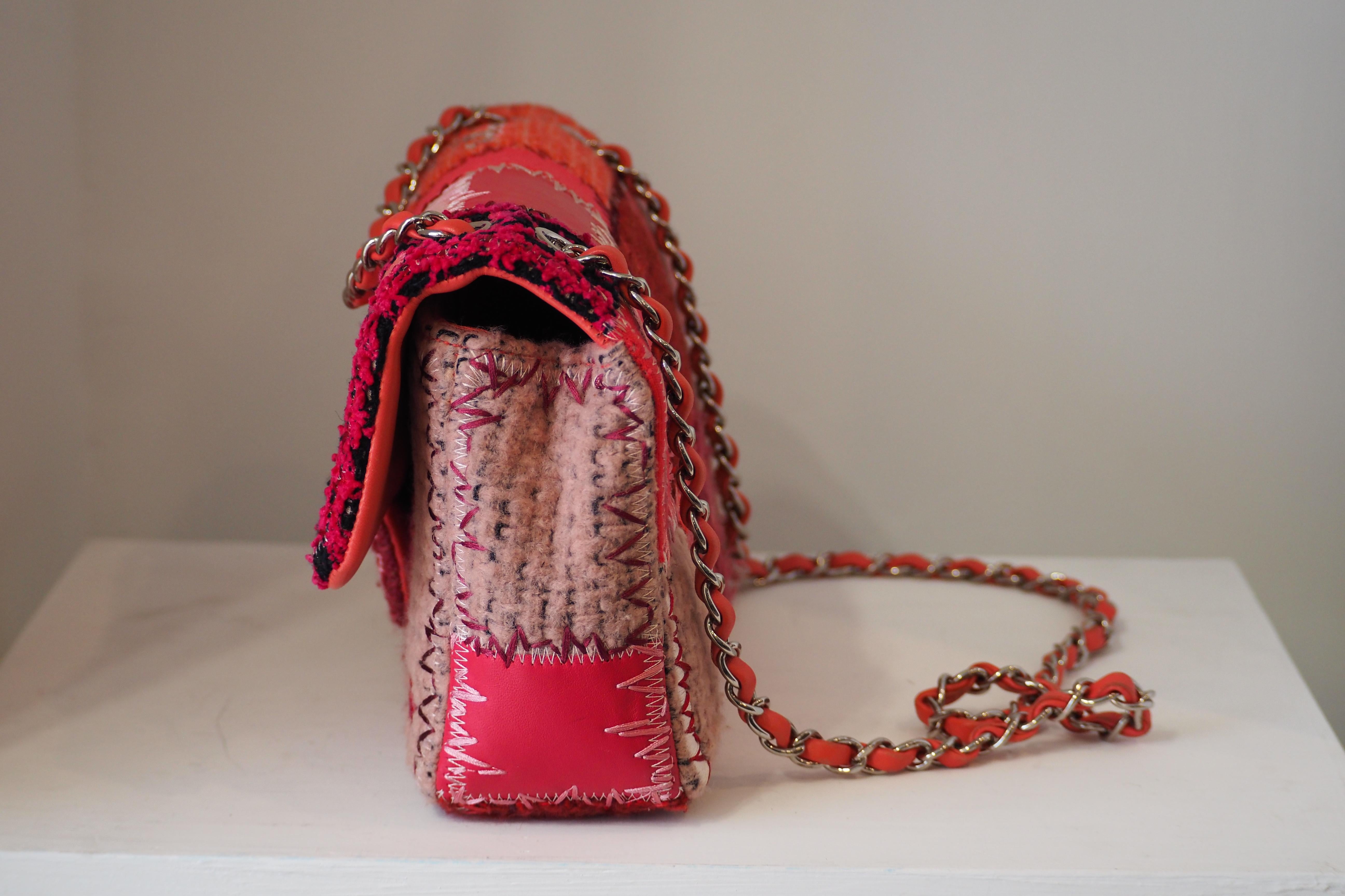 Borsa a tracolla Chanel patchwork in edizione limitata in vendita 4