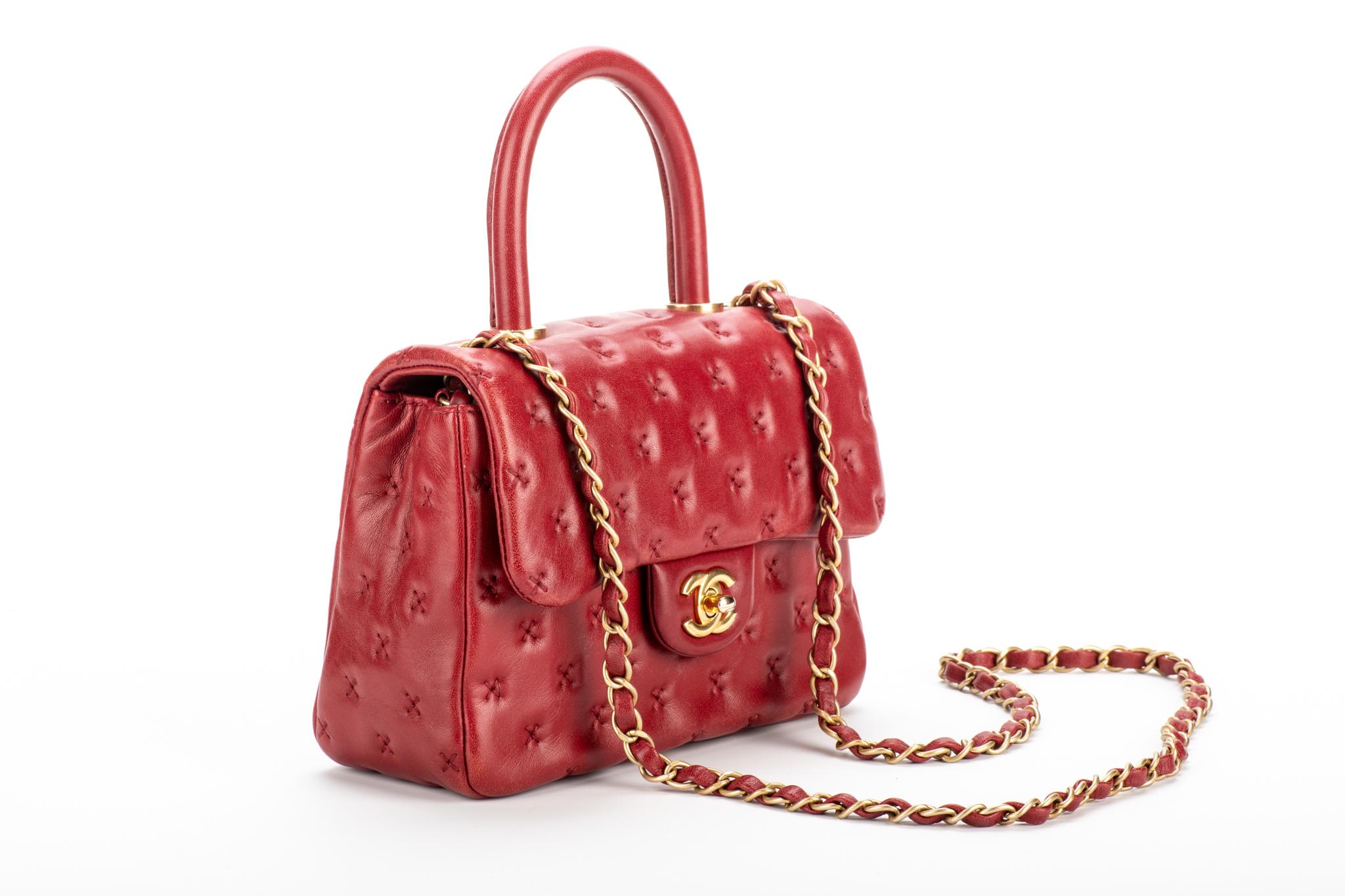 Chanel authentic super limited edition stitched red lambskin Coco Handle bag. Handle drop 4