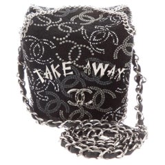 Chanel Limited Edition Start-und Landebahn Schwarz Stoff Leder Kristall Take Out Umhängetasche