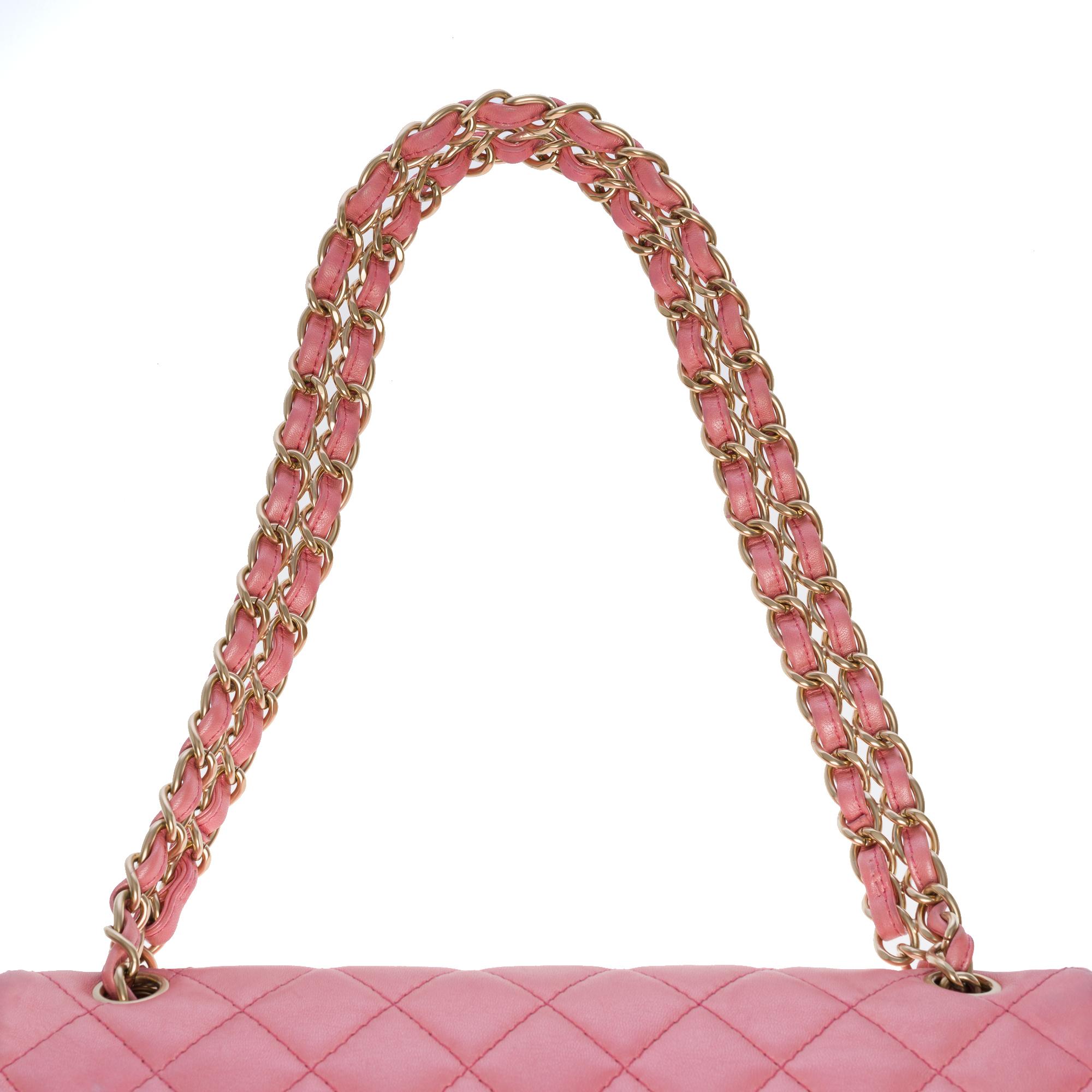 Chanel limited edition shoulder flap bag in Metallic Pink quilted leather, MGHW For Sale 7