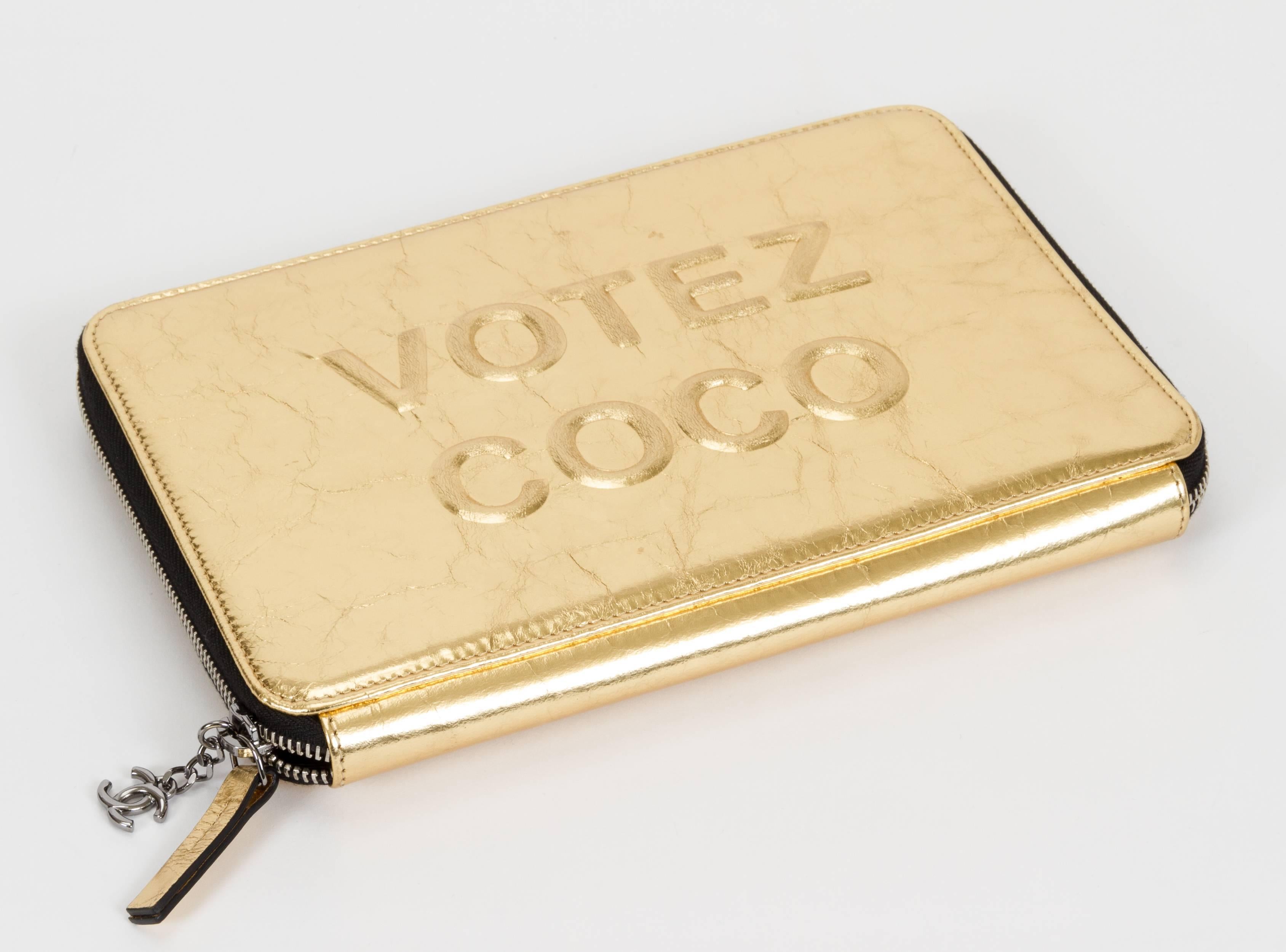Women's Chanel Limited Edition Votez Coco Gold Clutch For Sale