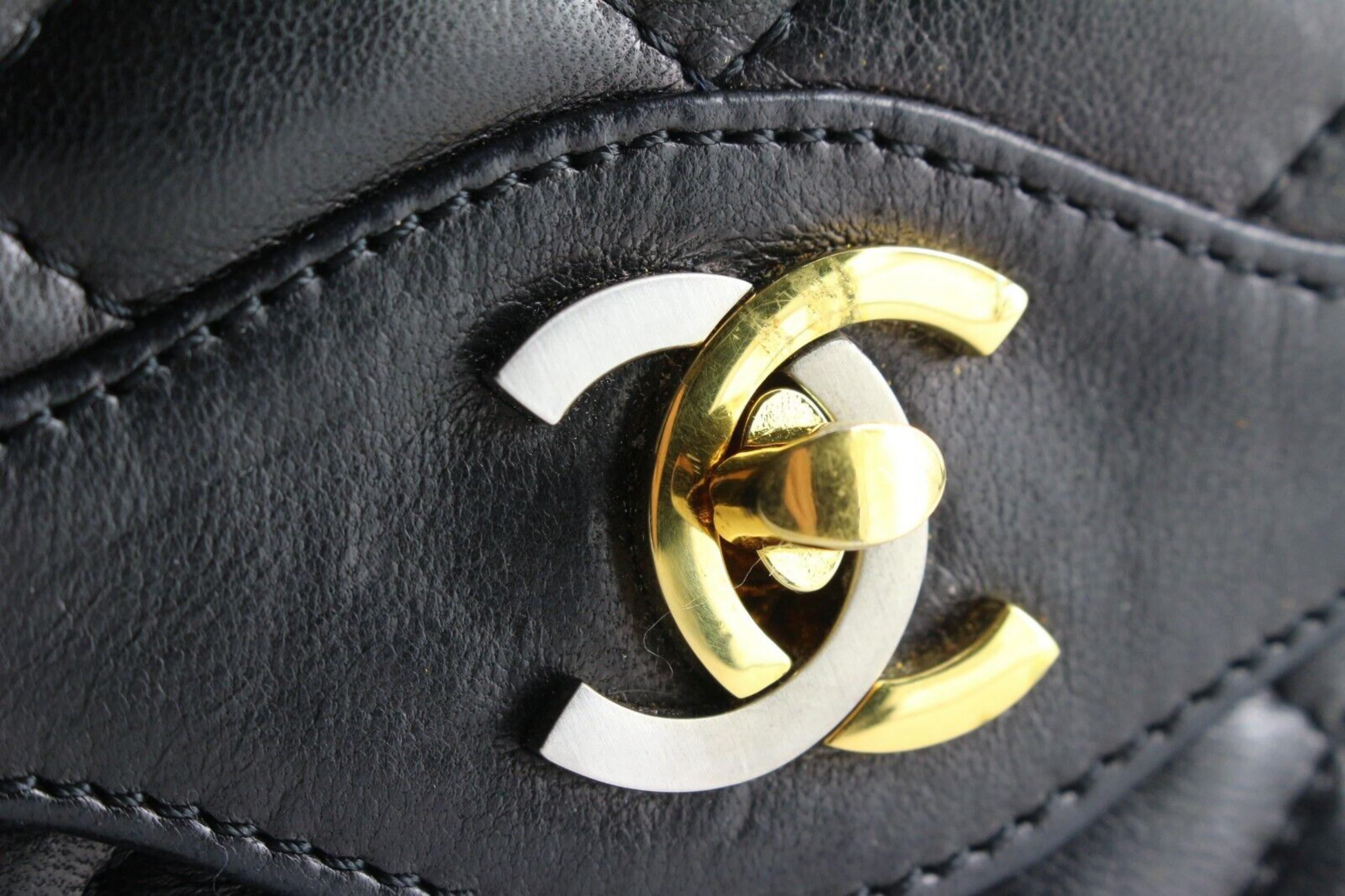 Chanel Limited Paris Two-Tone CC Medium Classic Double Flap 3CC0406 In Good Condition In Dix hills, NY