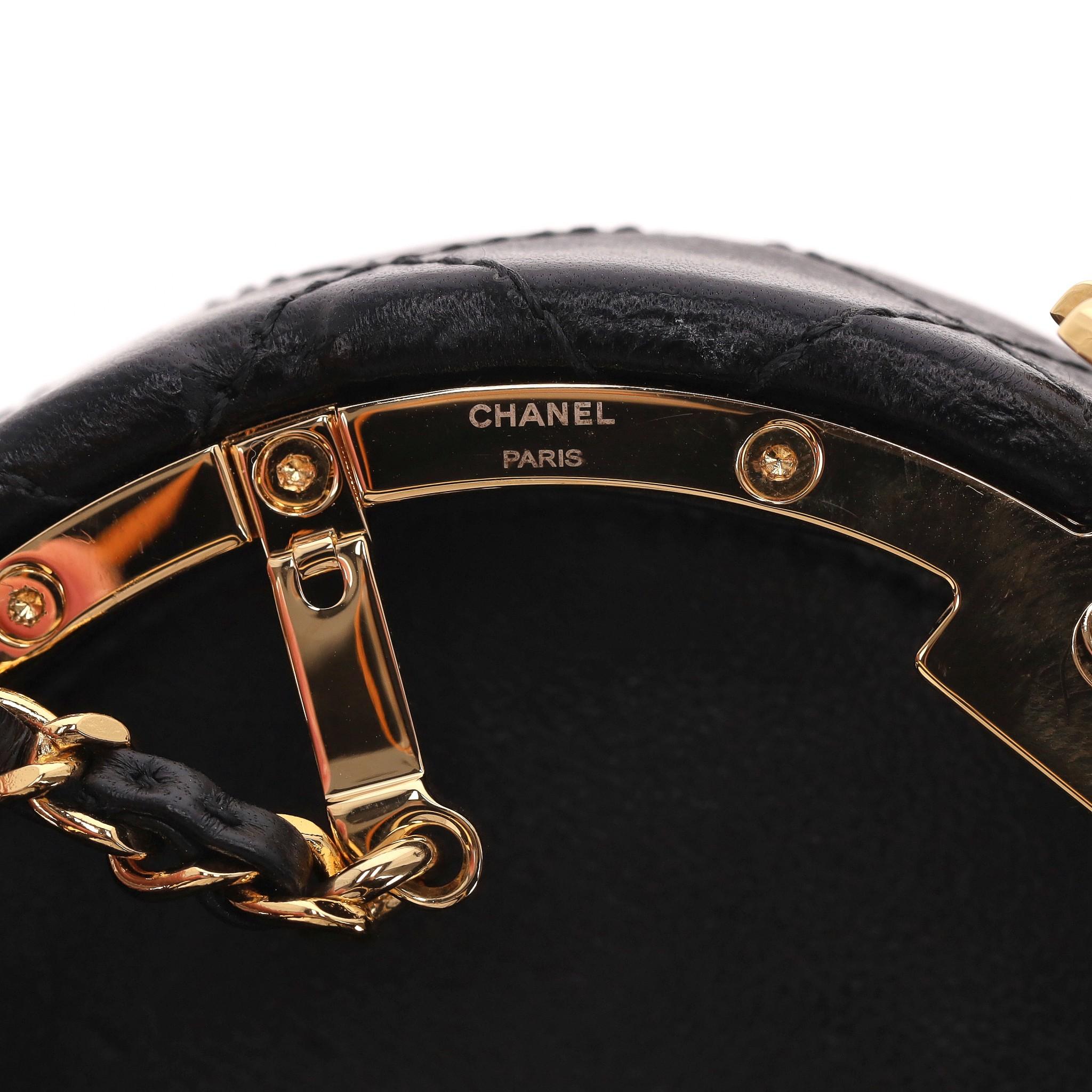 Chanel Lion Head Pearl & Leather Evening Bag For Sale 6