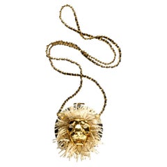  Chanel - Sac de soirée en cuir et perles à tête de lion