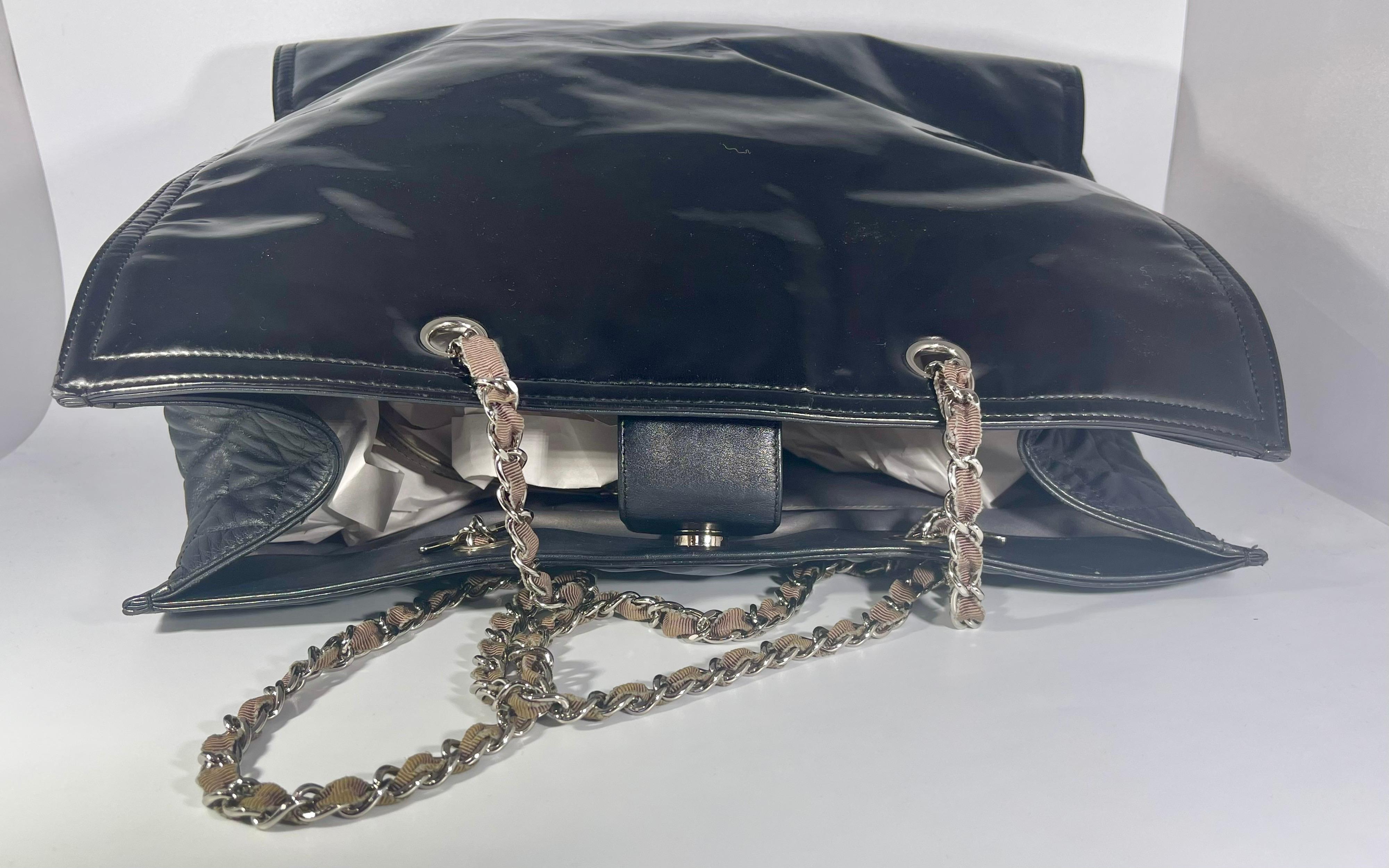 Chanel Lipstick Open Tote Patent Black Vinyl Large For Sale at 1stDibs ...