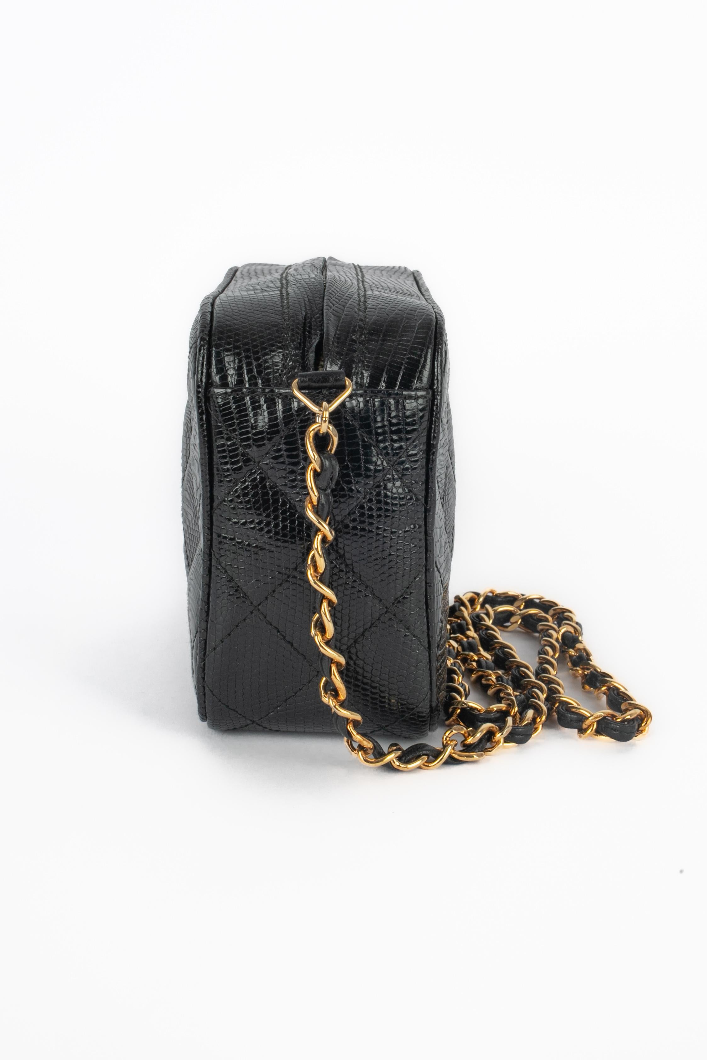 Femenino o masculino Bolso lagarto Chanel 1990 en venta