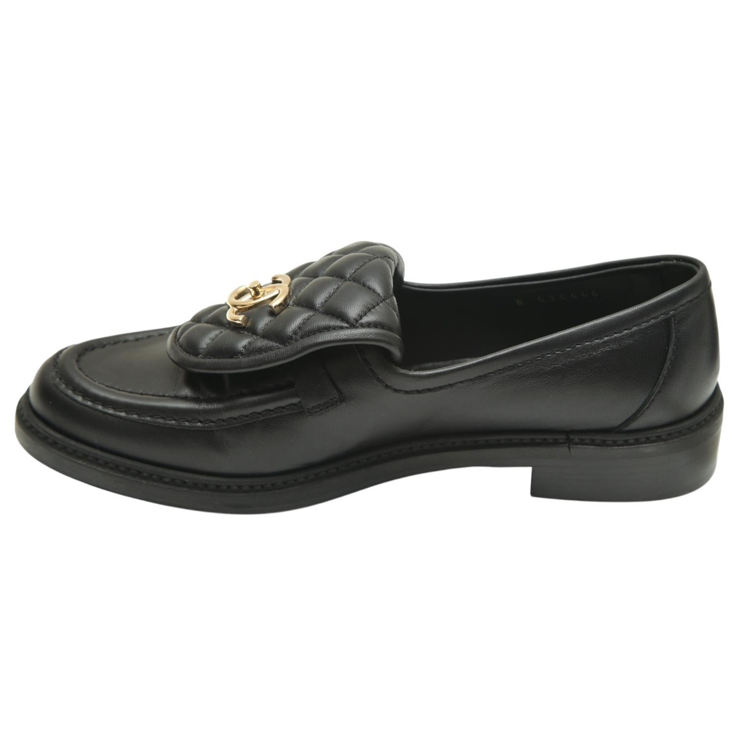 Women's CHANEL Loafers Black Leather Quilted Lambskin Gold CC Turn Lock Flats Shoes 38.5 For Sale