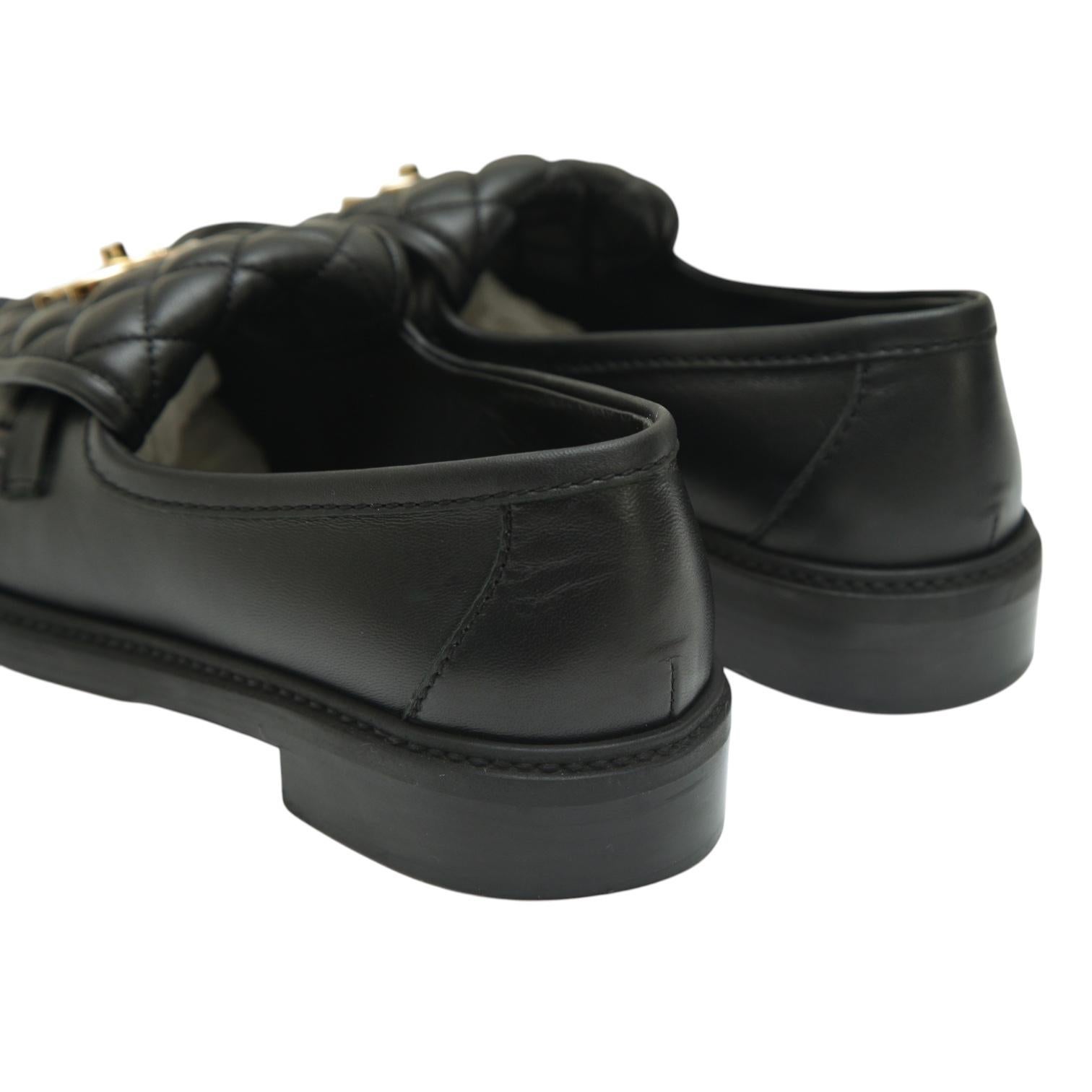CHANEL Loafers Black Leather Quilted Lambskin Gold CC Turn Lock Flats Shoes 38.5 For Sale 5