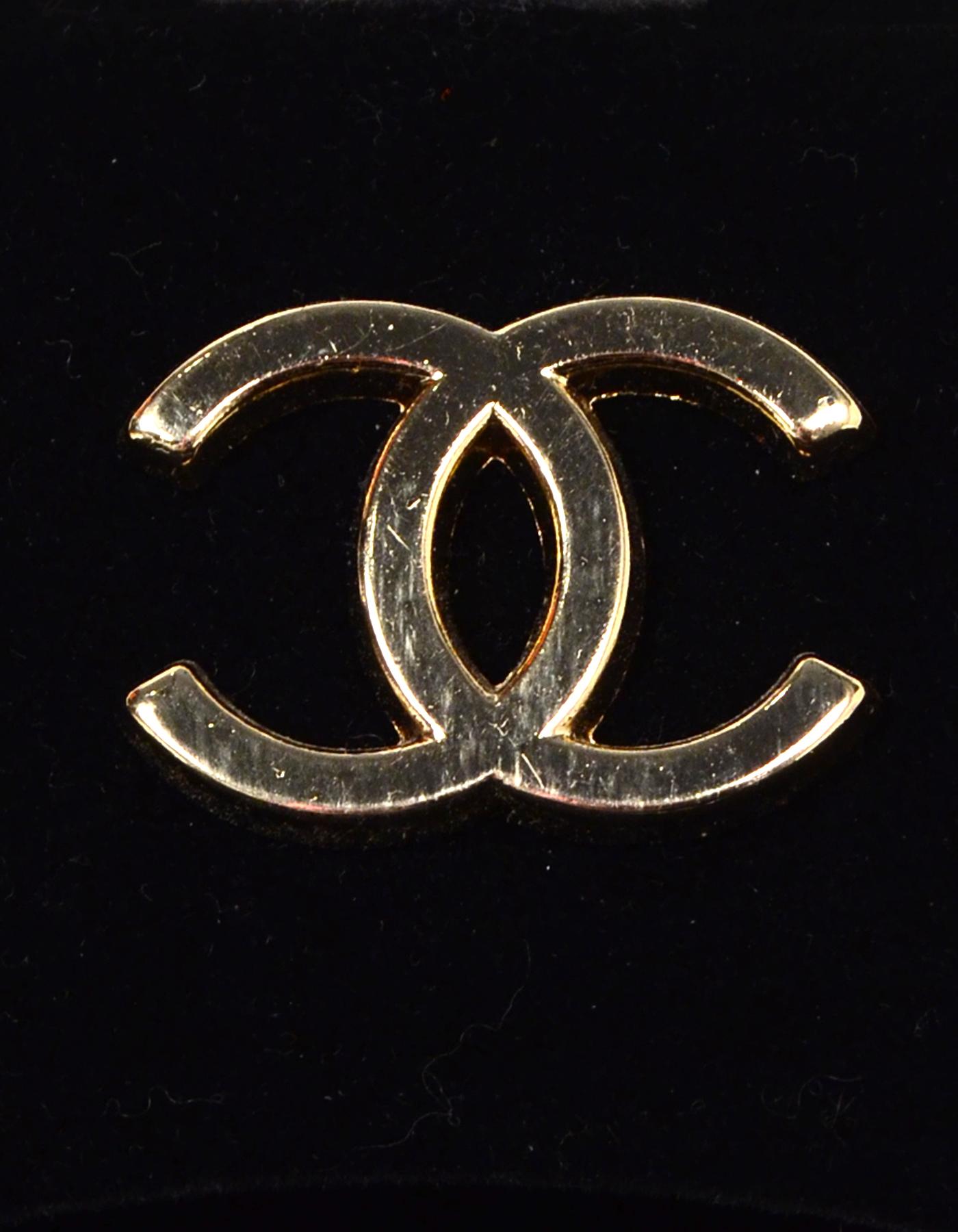 chanel black logo