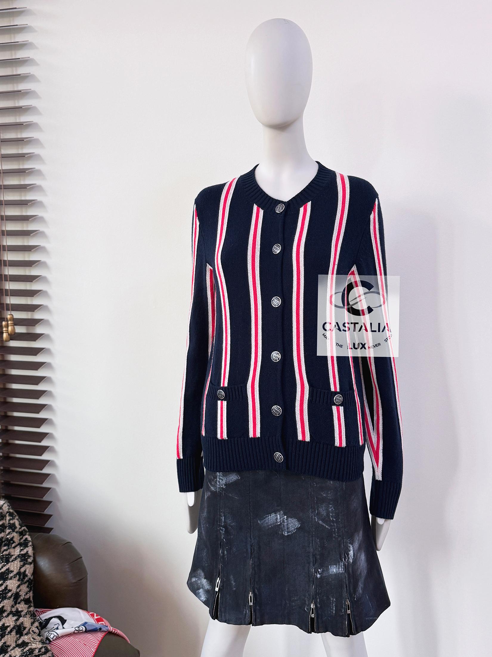 Chanel Logo Buttons Cashmere Cardigan 38 FR 5