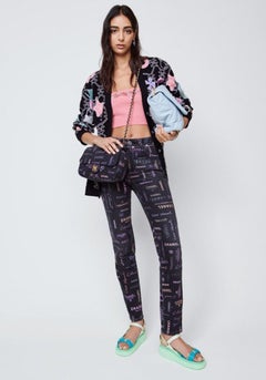 Chanel Logo Charm Cashmere Cardigan 22P 2022 Spring-Summer Pre-Collection