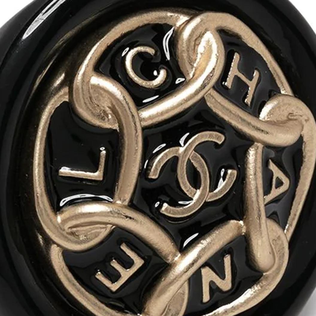 Chanel Logo-embossed Resin Ring In Excellent Condition In London, GB