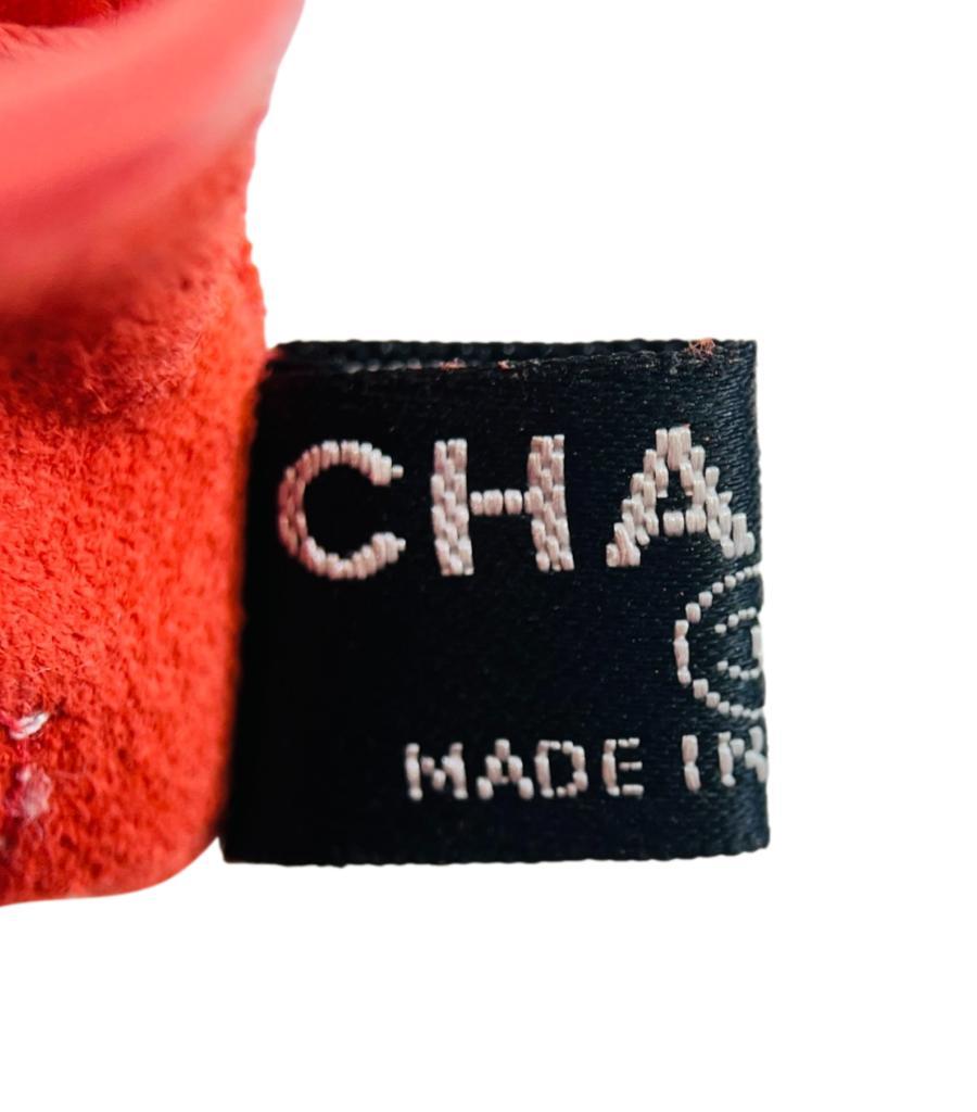 Chanel Logo Leder- Fingerlose Handschuhe im Angebot 1