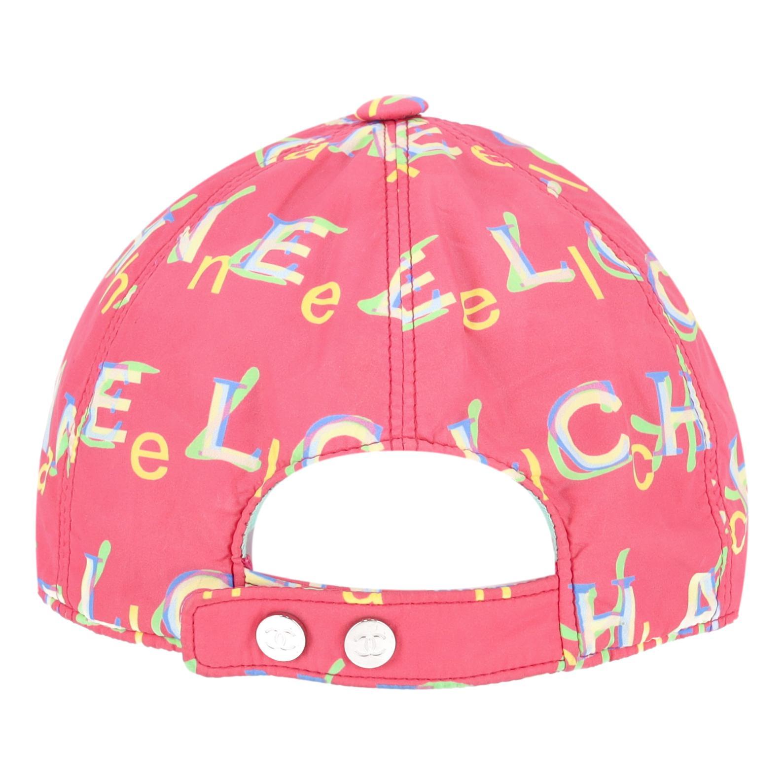 Rose Chanel Logo Nylon Cap en vente