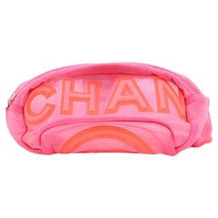 Chanel Pre-owned 2010s Logo Embossed Jelly Tote - Red