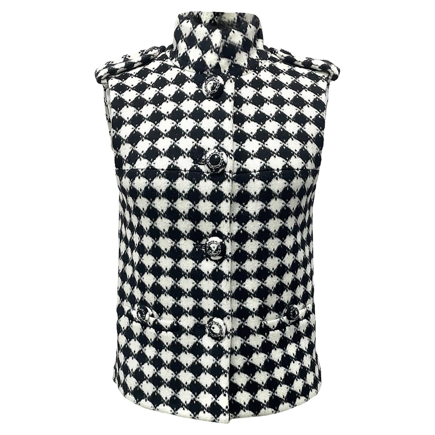 Chanel London Collection Metiers d'Art Vest