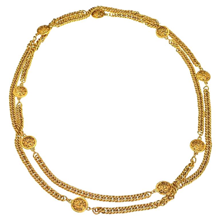 Chanel long 68 Inch Sautoir necklace with Lion motifs For Sale