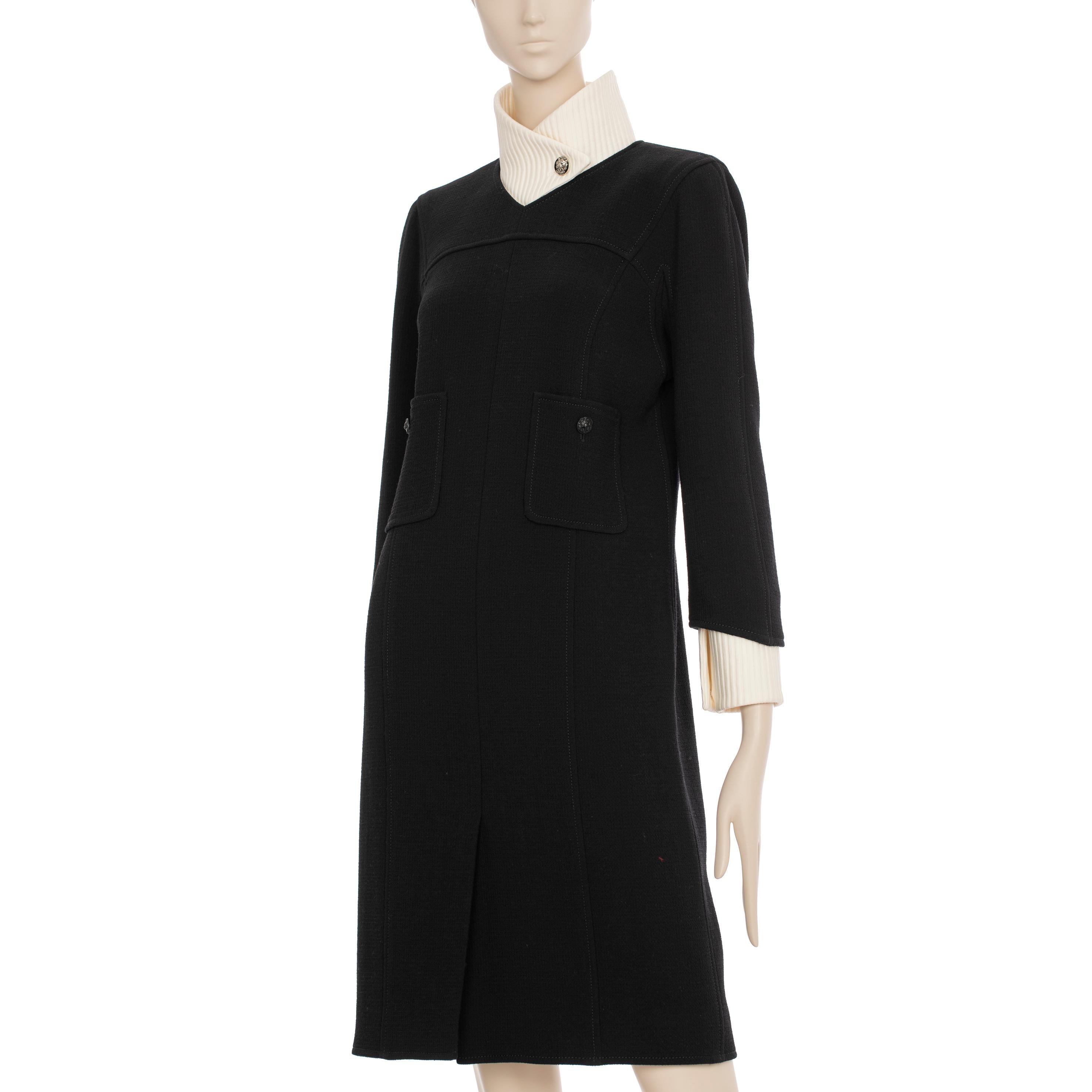 Chanel Long Black Dress With Detachable Collar & Cuff 40 FR 8