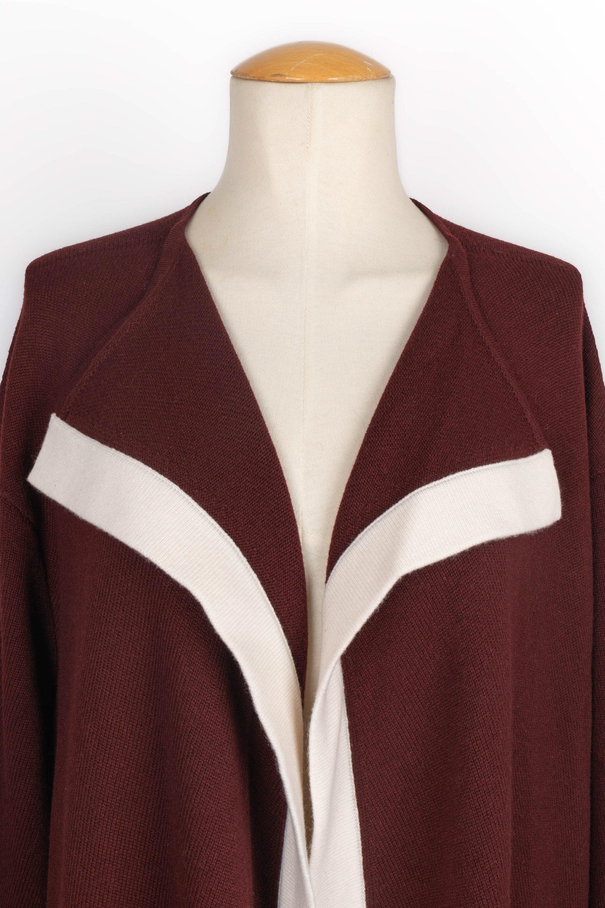 Chanel Cardigan long bordeaux en cachemire Pour femmes en vente