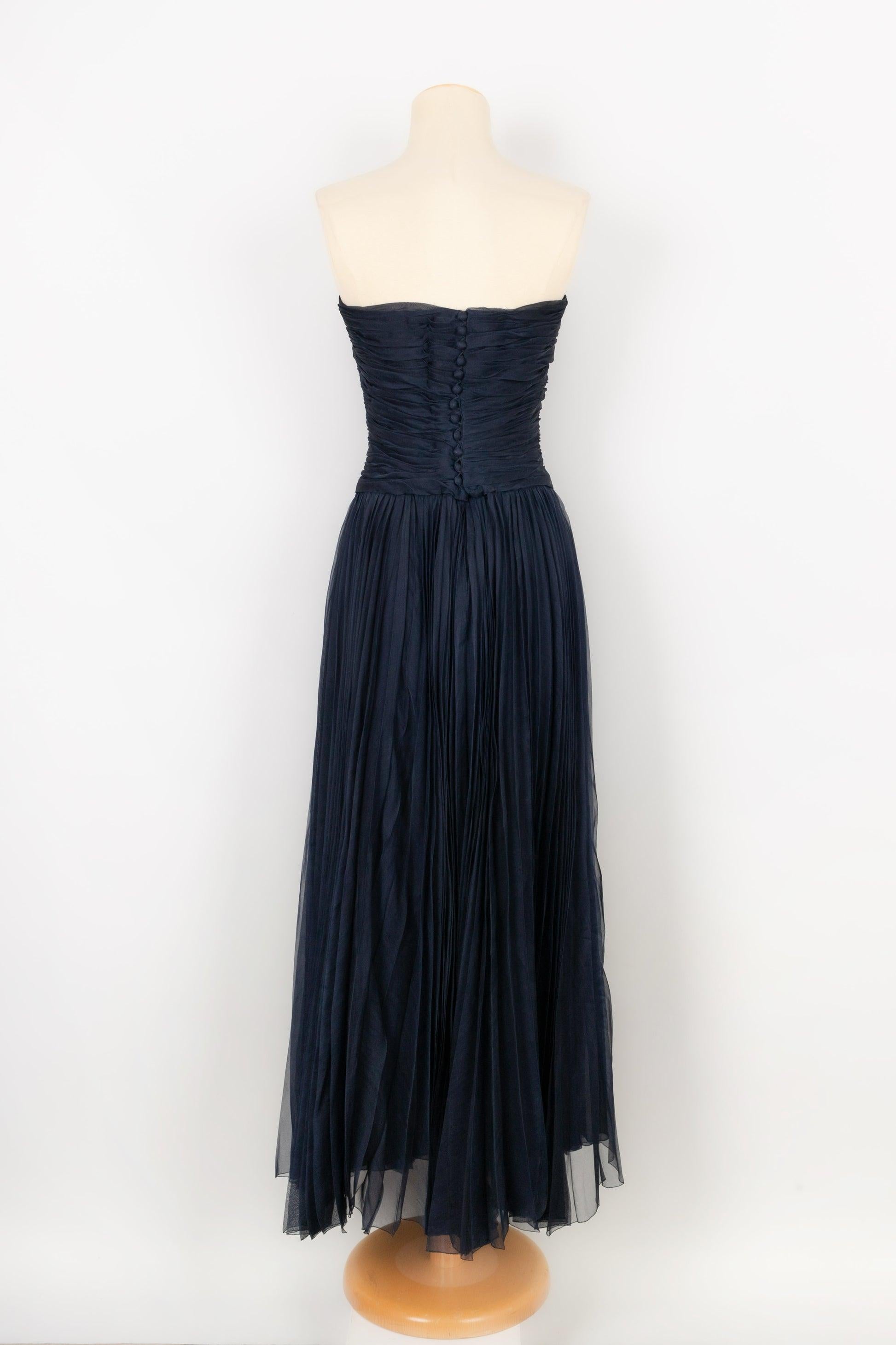 Chanel Long Bustier Dress in Navy Blue Pleated Silk Taffeta In Excellent Condition For Sale In SAINT-OUEN-SUR-SEINE, FR