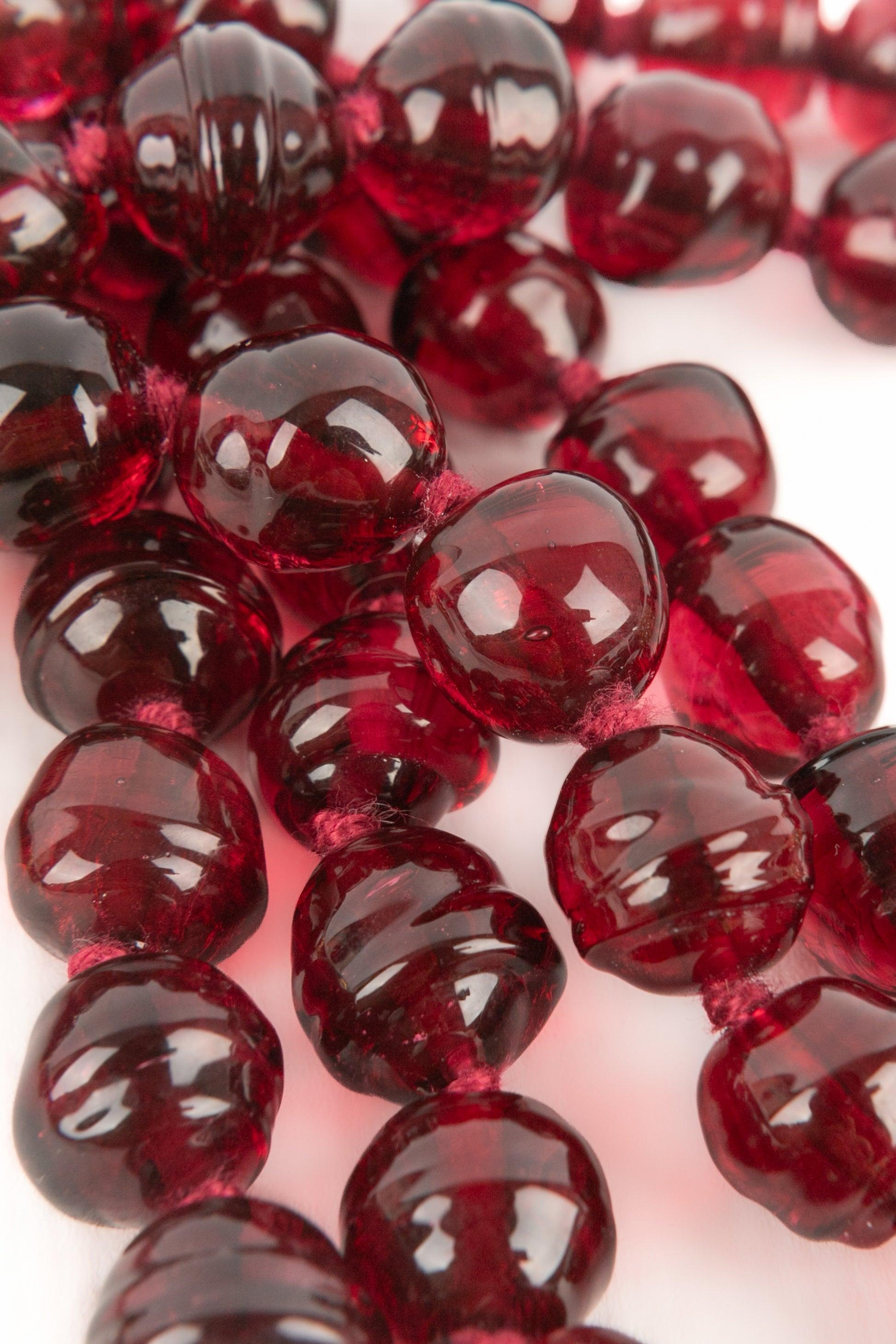 Women's Chanel Long Garnet-red Glass Pearl Necklace, 1980s For Sale