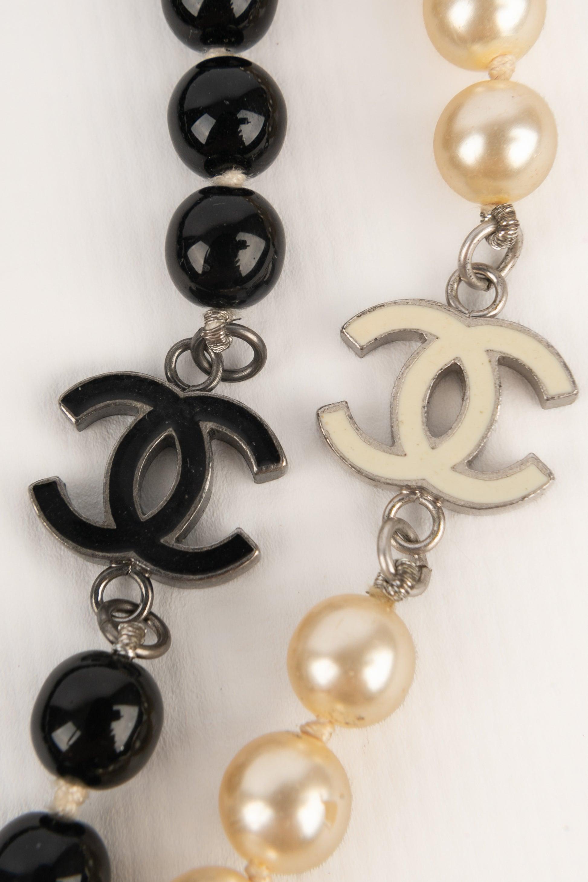 Collana lunga di perle a più file di Chanel, 2005 in vendita 4
