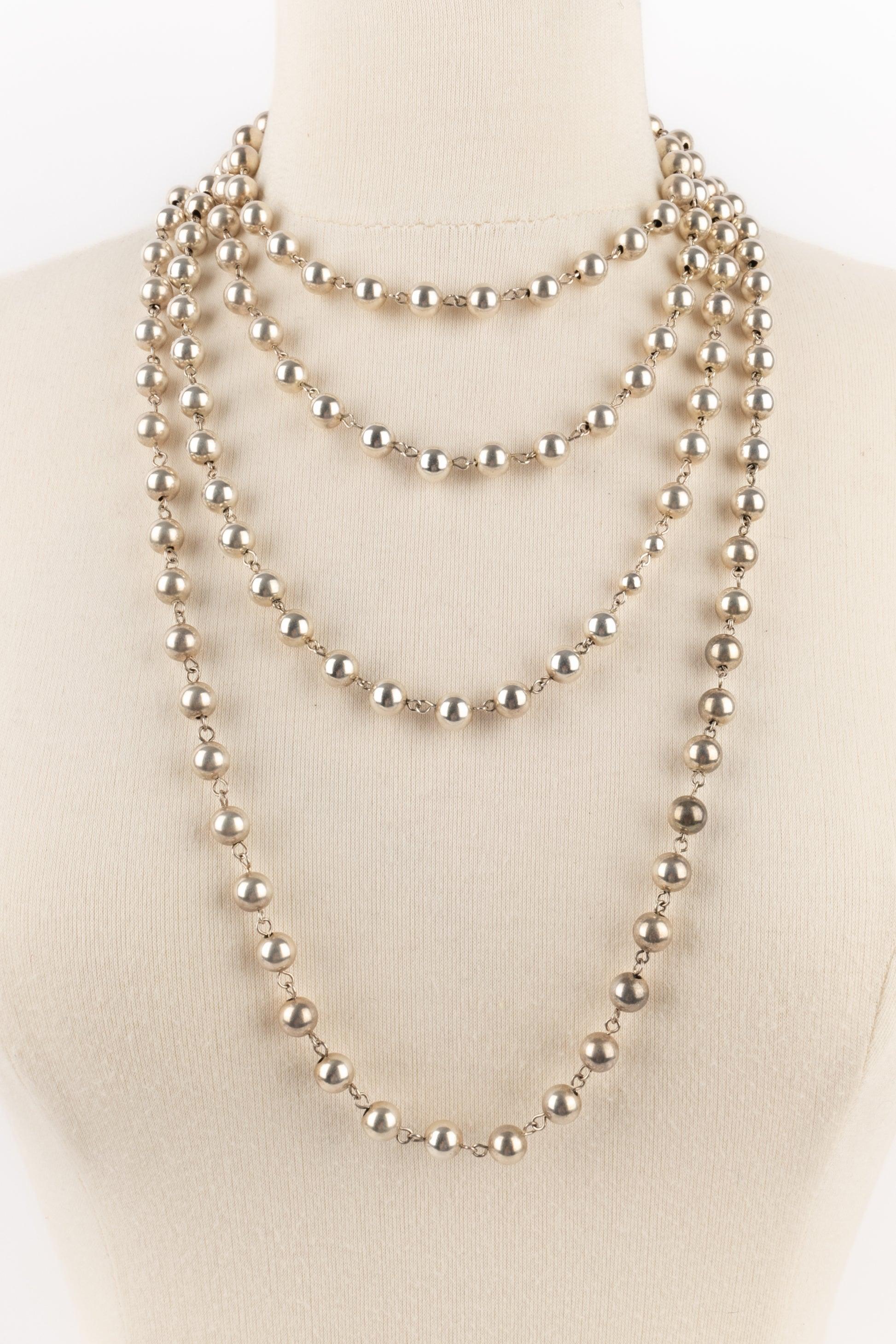 Women's Chanel Long Necklace Made of Silvery Metallic Pearls For Sale