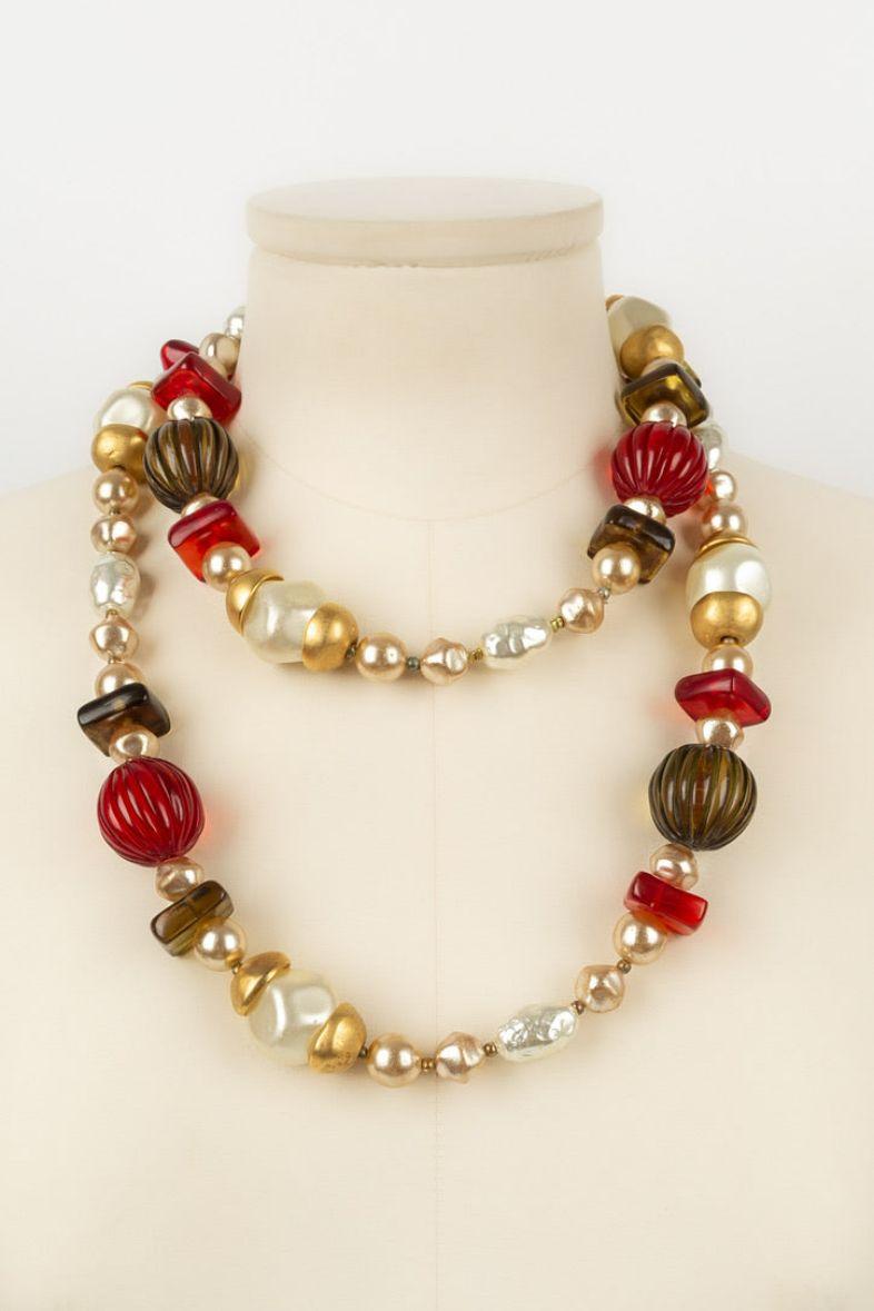 Women's Chanel Long Pearly Pearls Necklace in Resin Beads and Gold Metal Elements