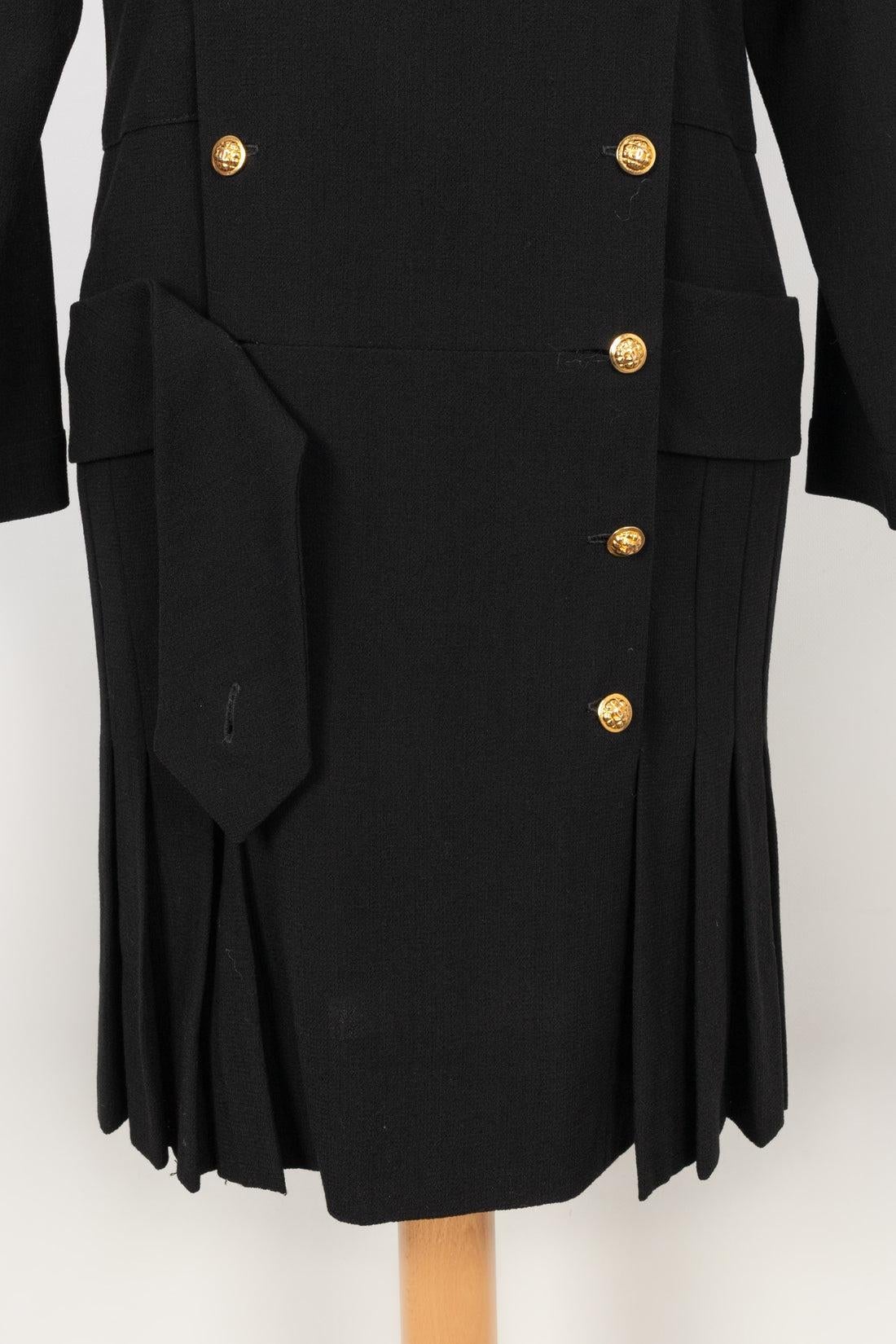 Chanel Langärmeliges Schwarzes Kleid, 1980er Jahre im Angebot 2