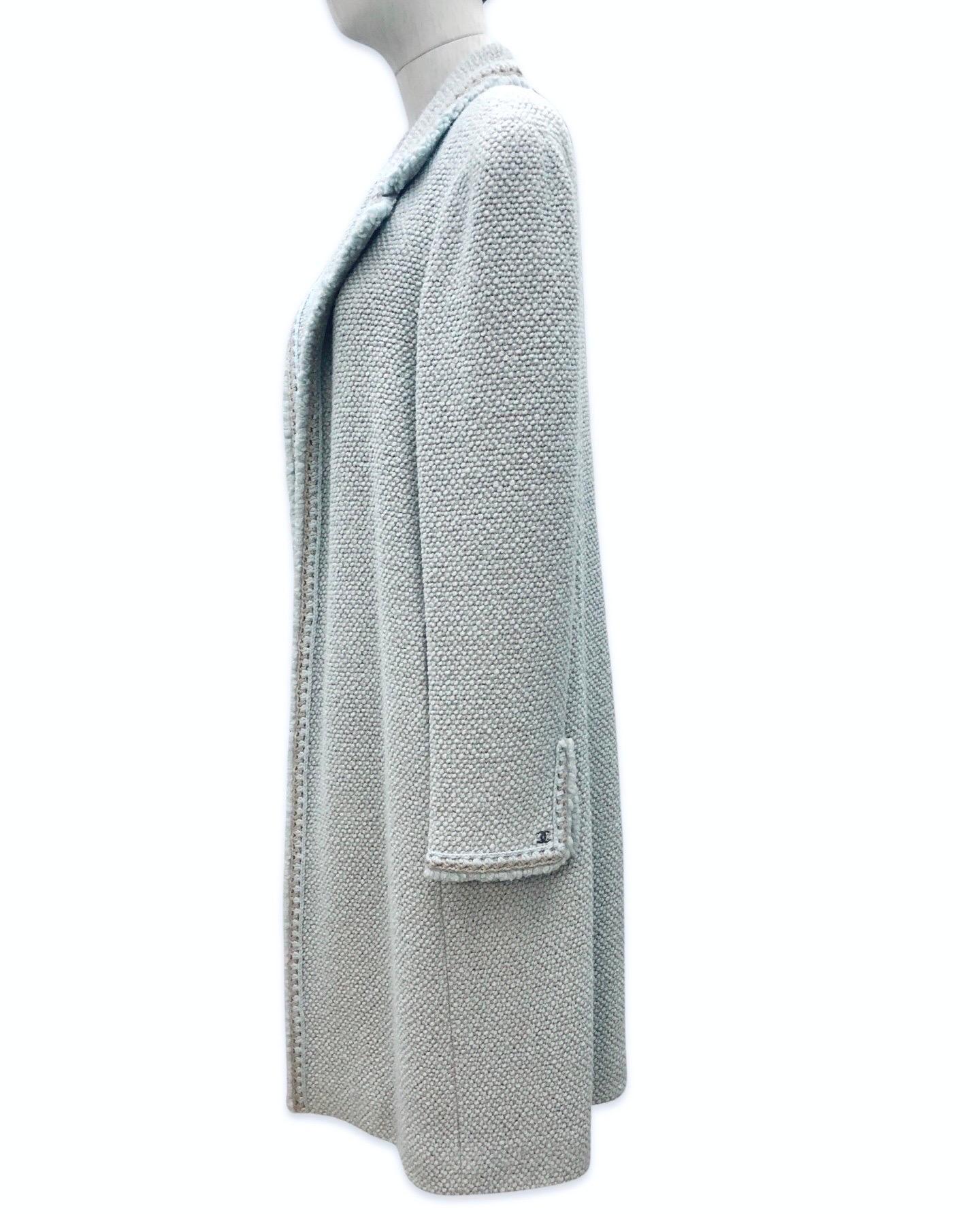 Chanel long tweed and wool Coat In Excellent Condition For Sale In Sheung Wan, HK