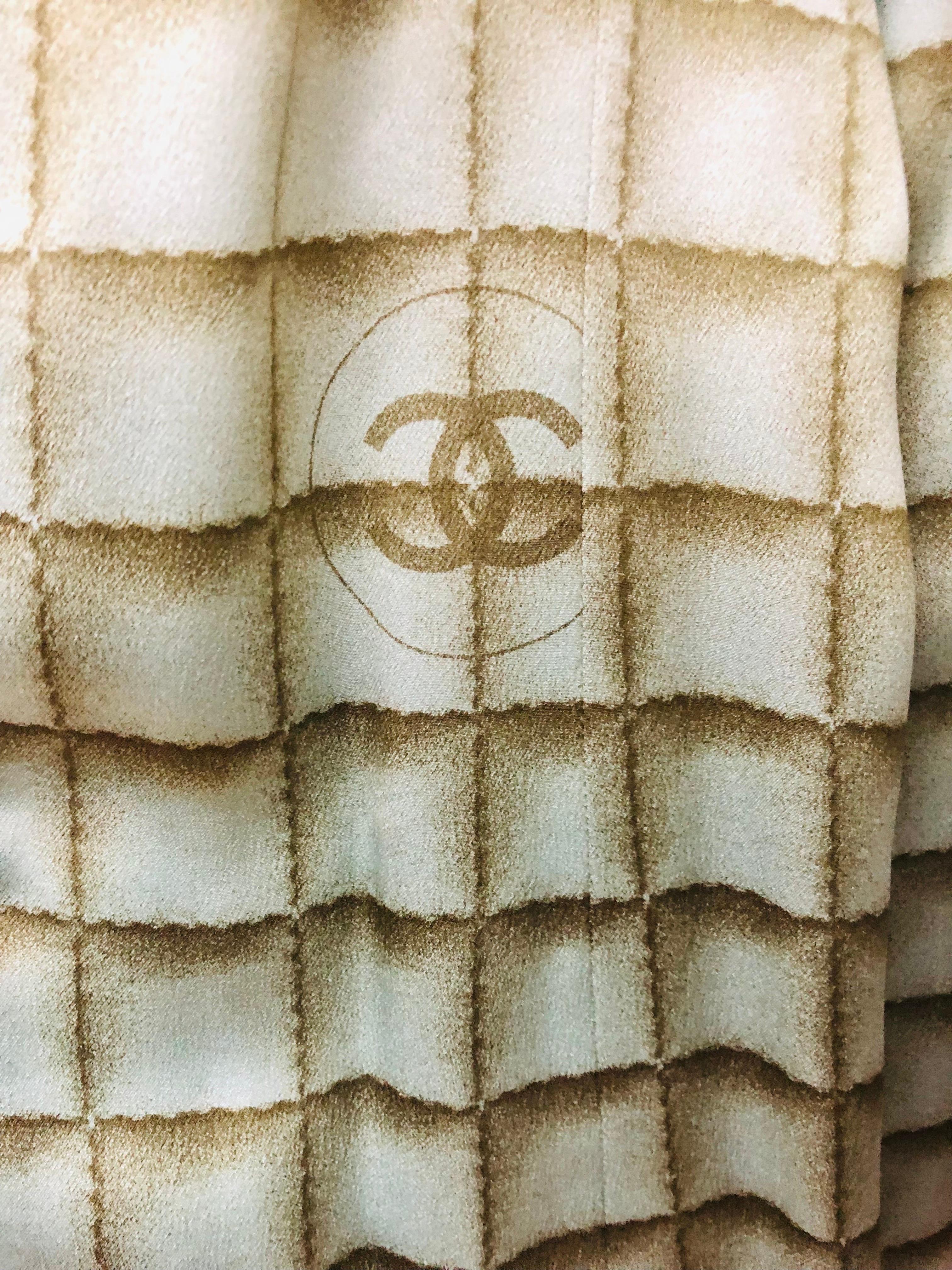 Women's or Men's Chanel long tweed and wool Coat For Sale