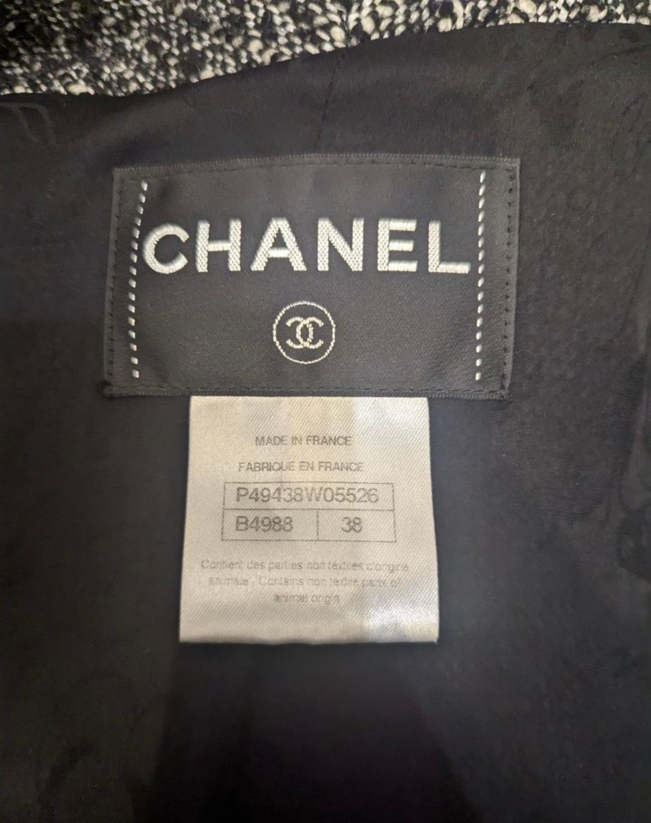 Chanel Look # 1 Paris / Dallas Black Tweed Ensemble For Sale 6