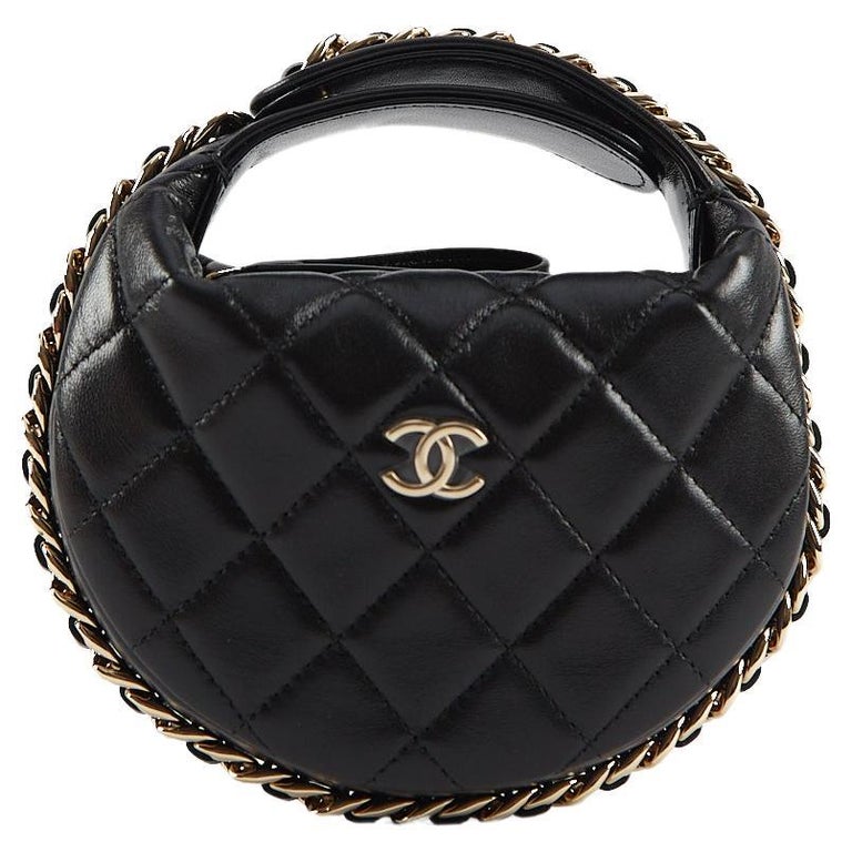 CHANEL "LOOP HOOK" POUCH BLACK Lambskin Leather with Gold-Tone Hardware For Sale