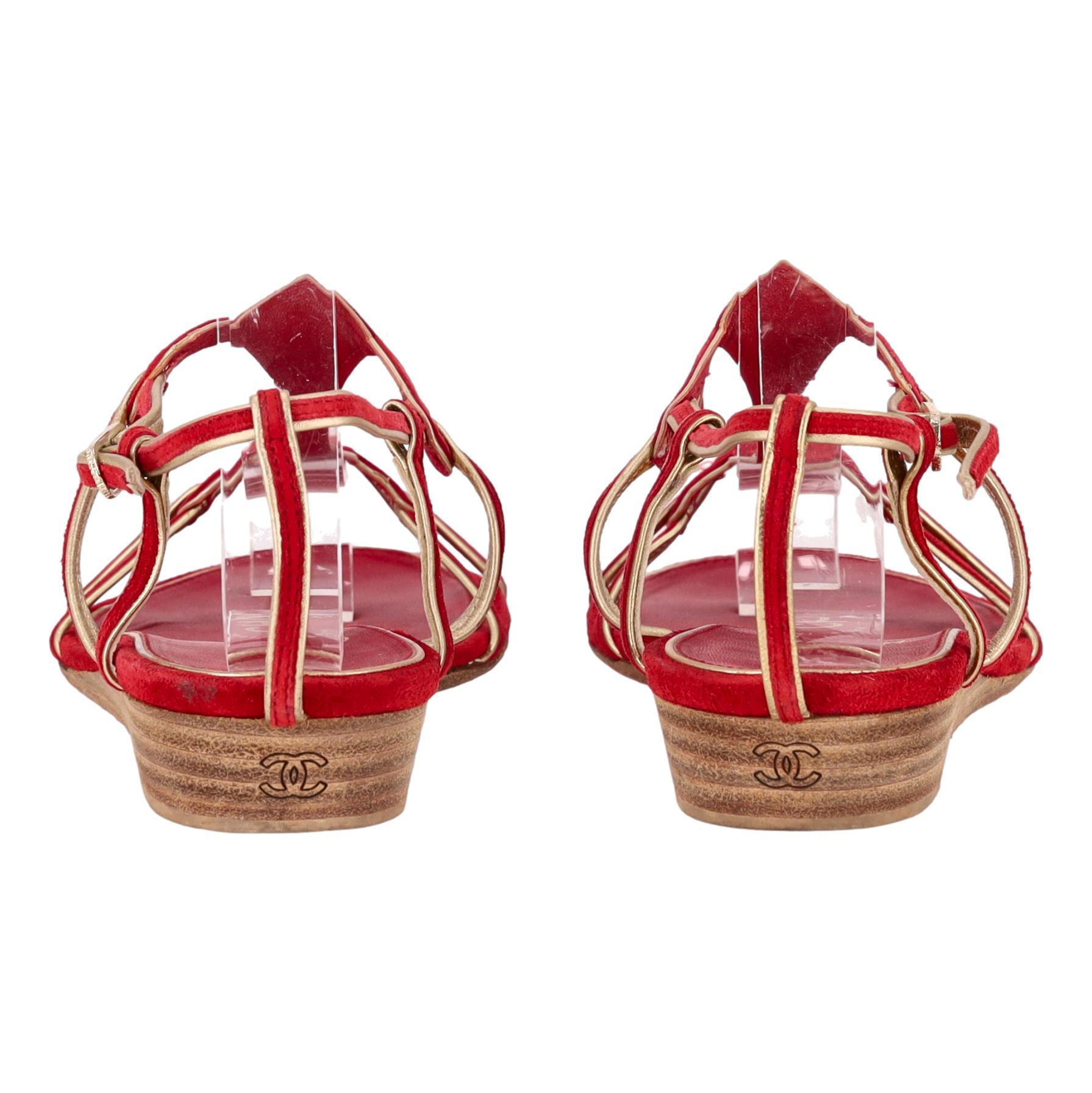 Women's Chanel Low Wedge Suede Sandals With 'CC' Logo Detail For Sale