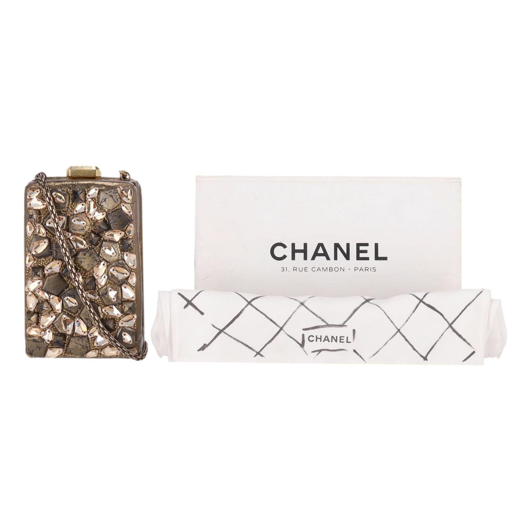 Bolso Chanel Edición Limitada Kiss Me Lock Piel y Cristal Marrón en venta