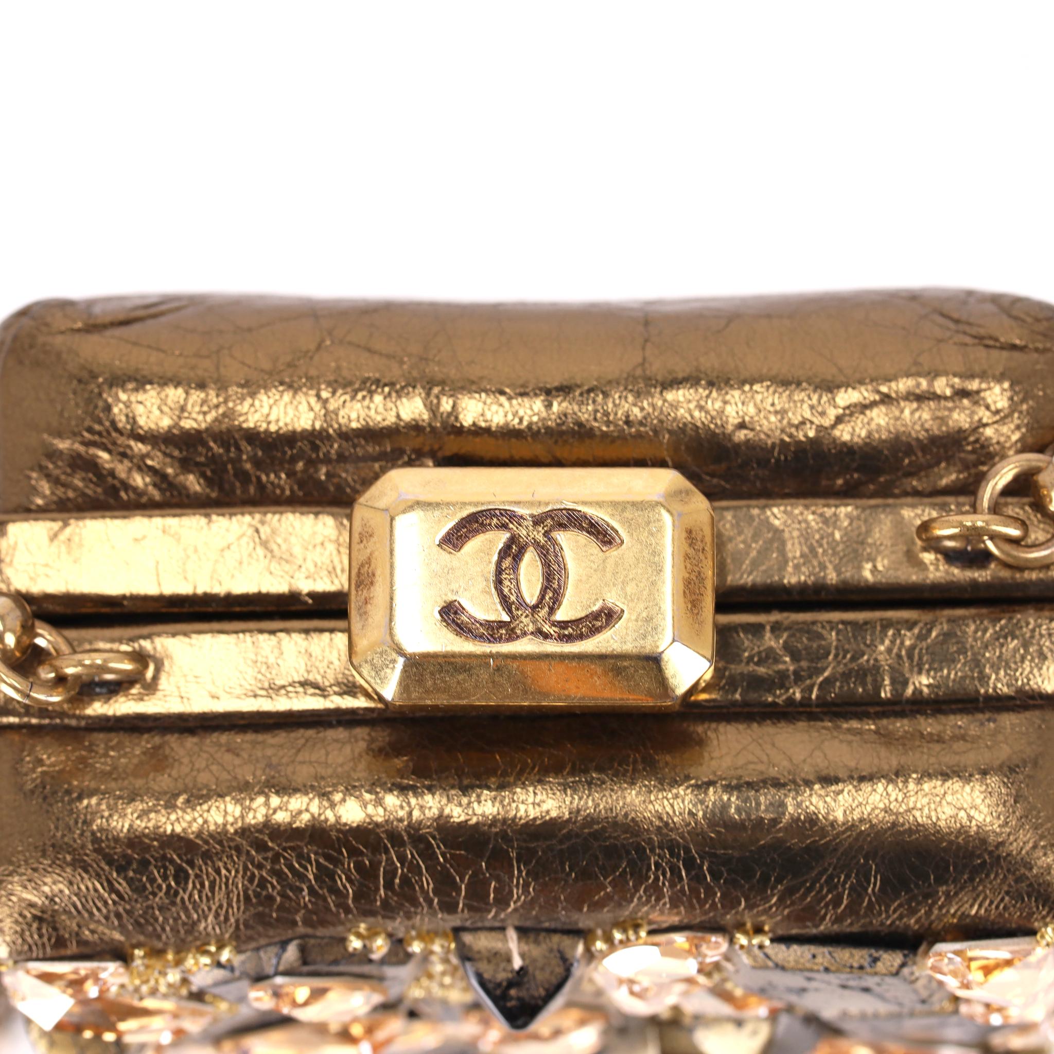 Bolso Chanel Edición Limitada Kiss Me Lock Piel y Cristal en venta 3