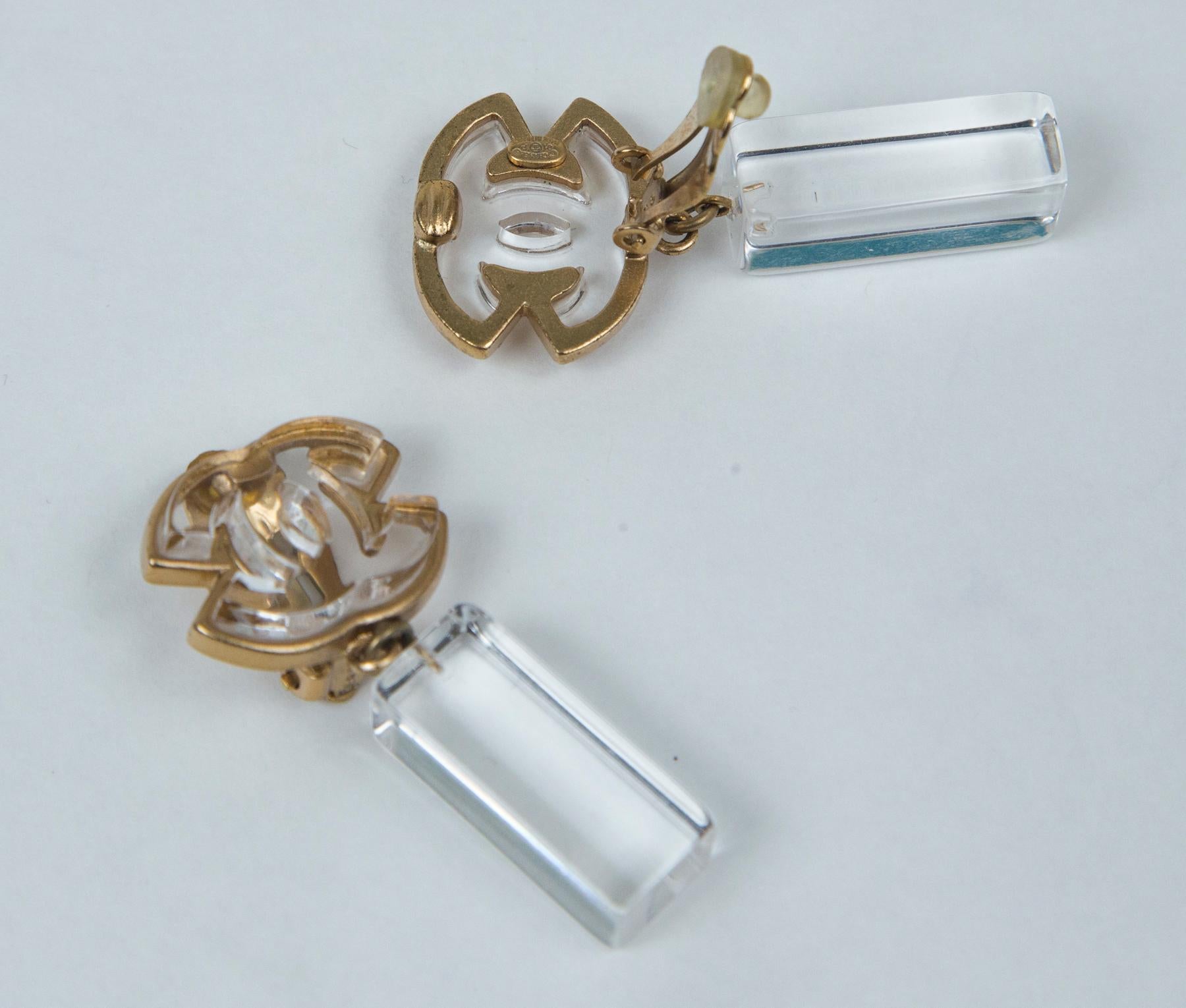 Chanel Lucite and Gold Earrings In Good Condition In Westport, CT